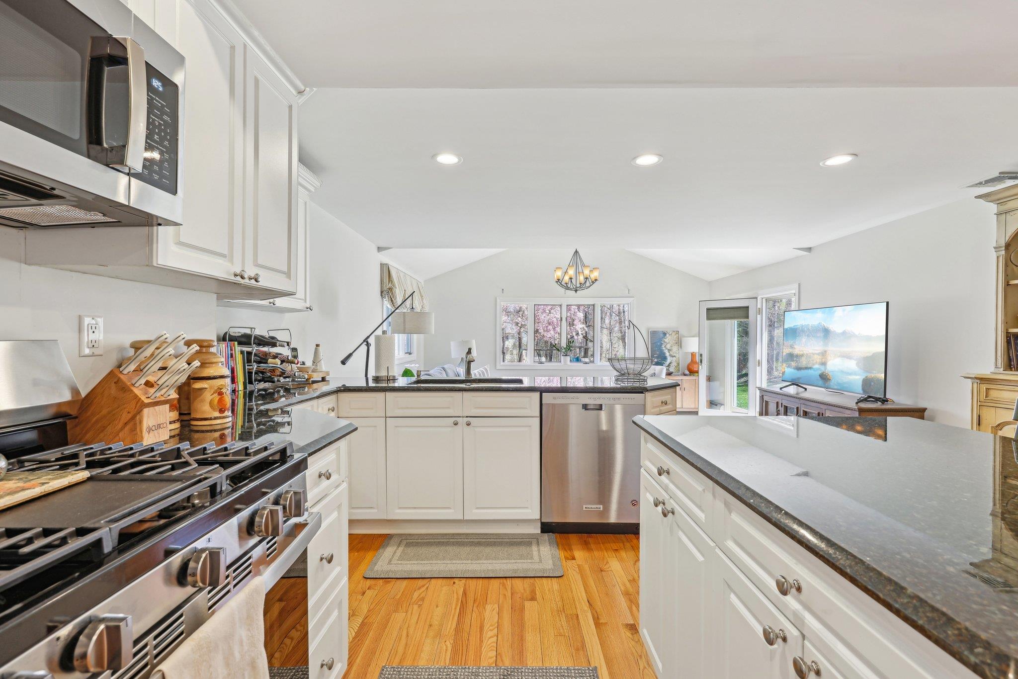 325 Phillips Hill Road, New City, New York image 23