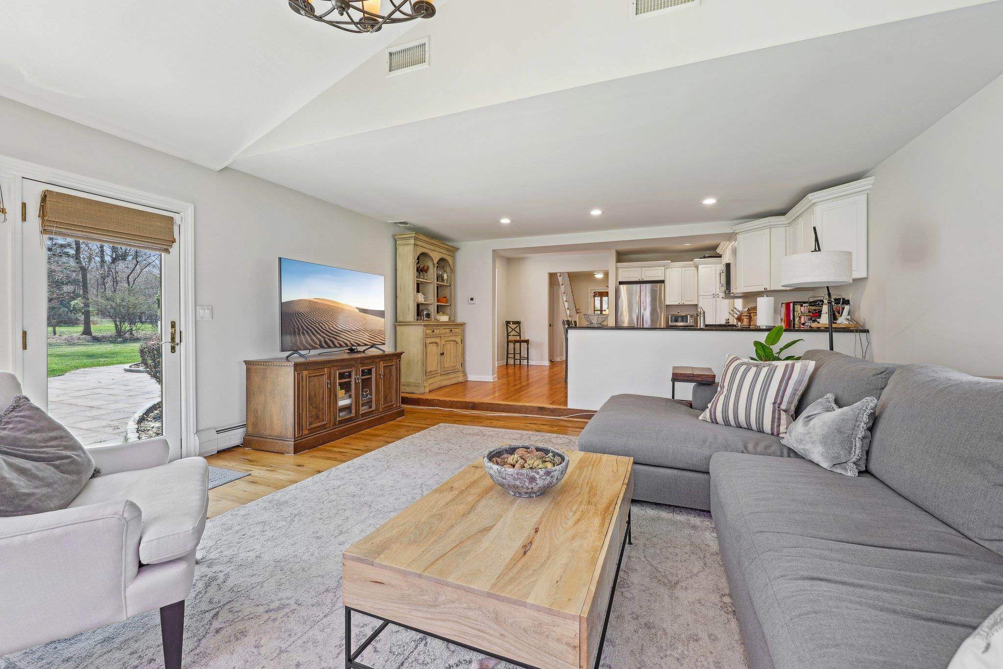 325 Phillips Hill Road, New City, New York image 14
