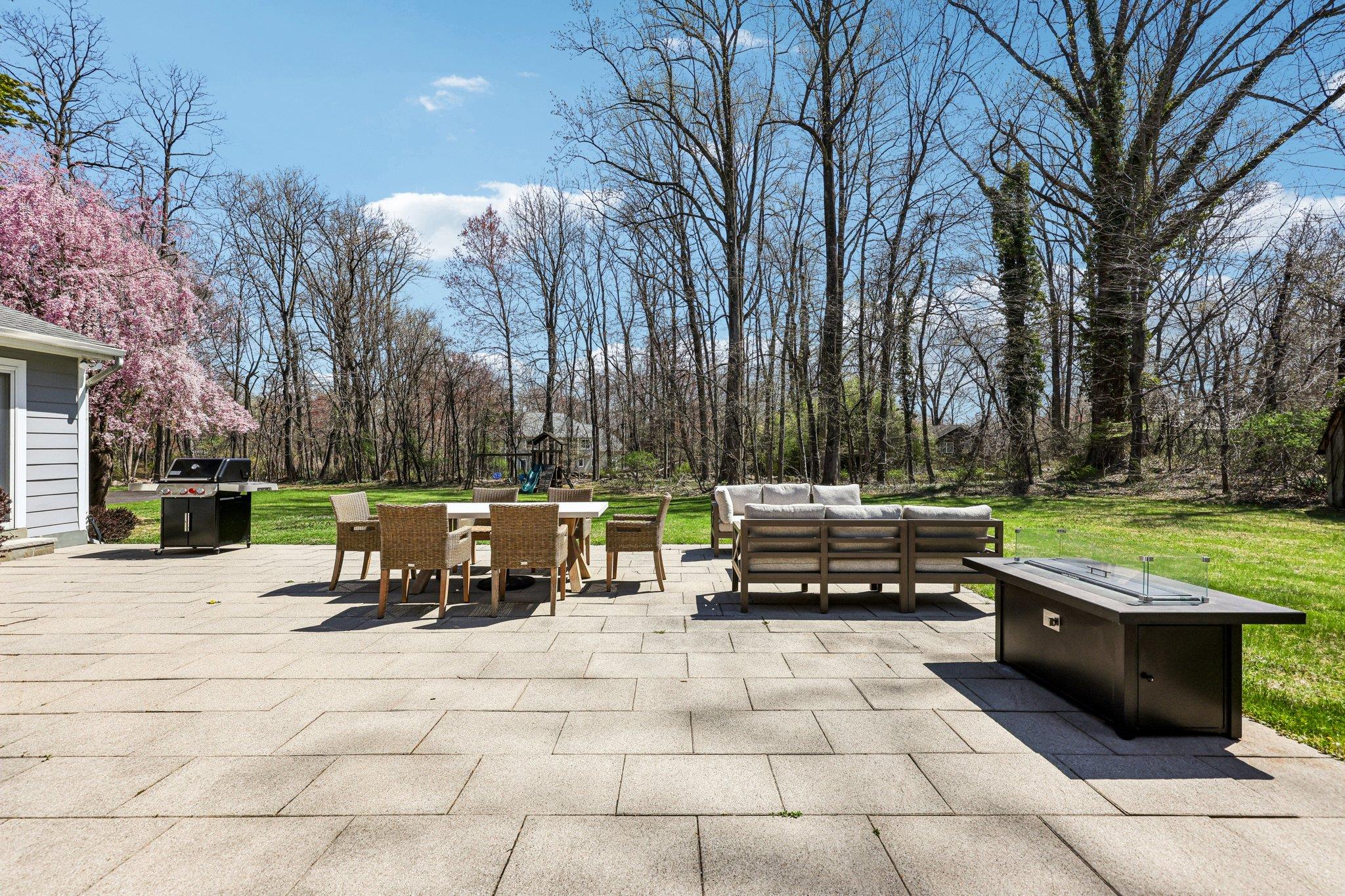 325 Phillips Hill Road, New City, New York image 40