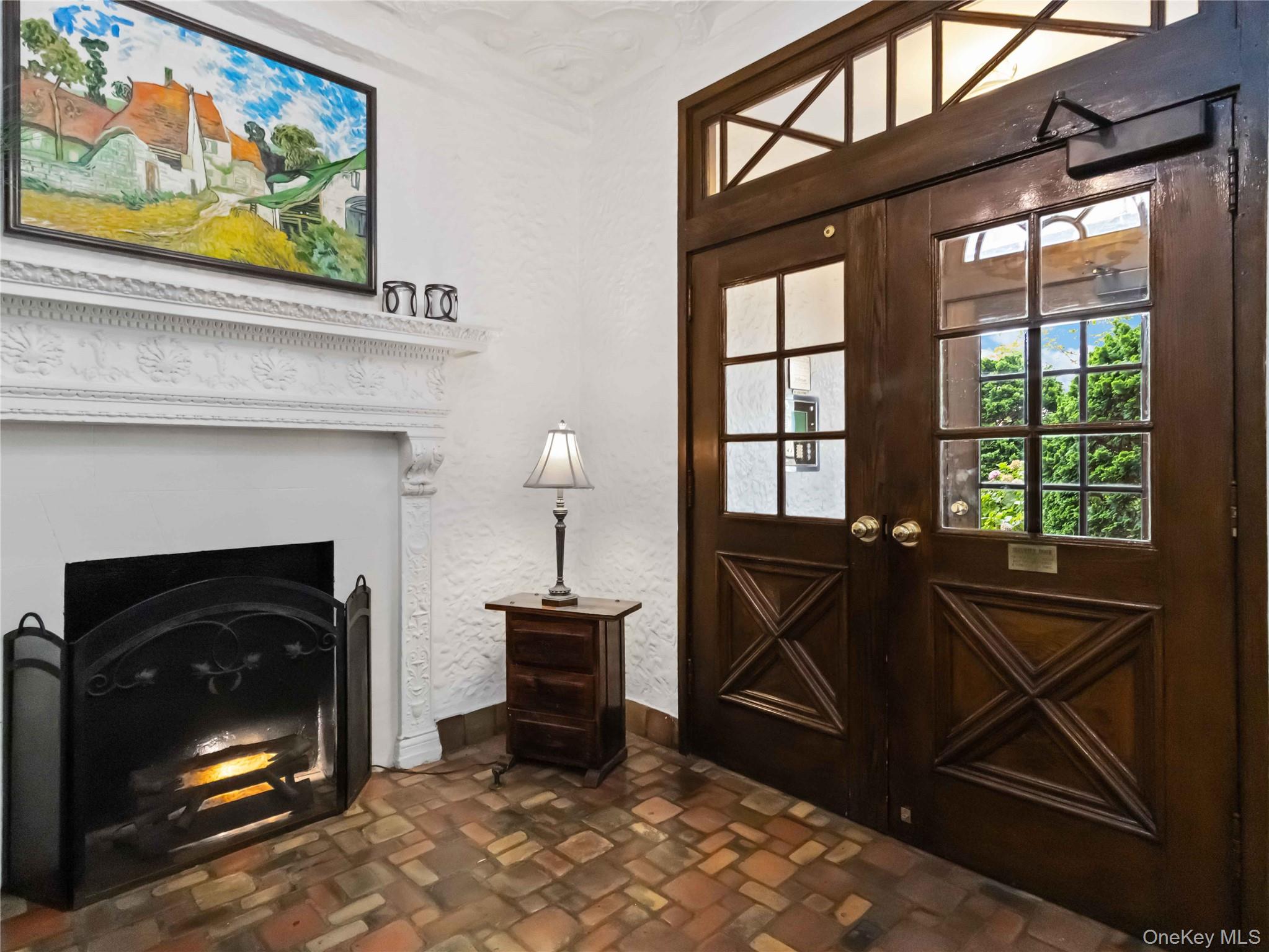 17 N Chatsworth Avenue 1H