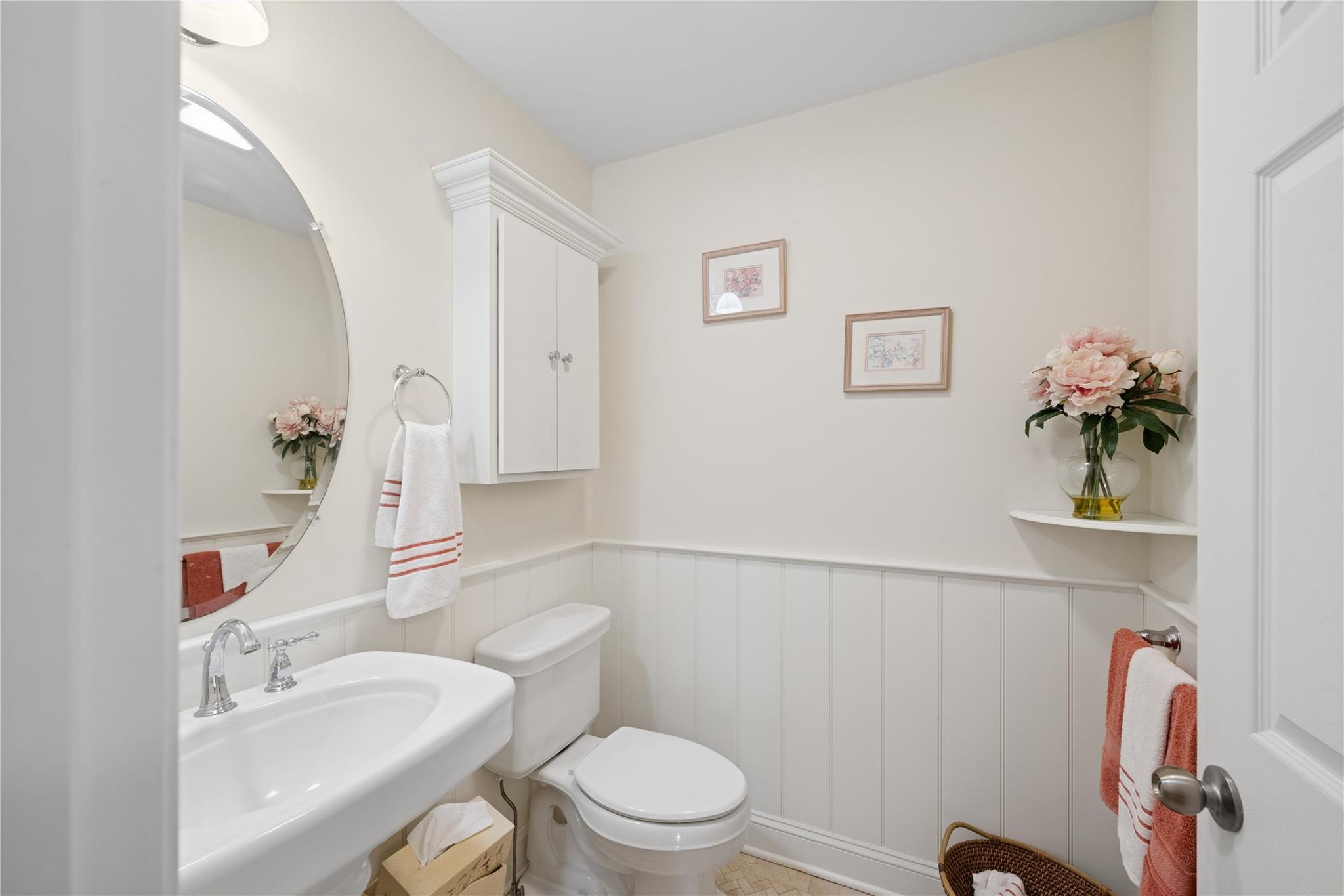 25 Fortune Cookie Lane, Hampton Bays, New York image 8