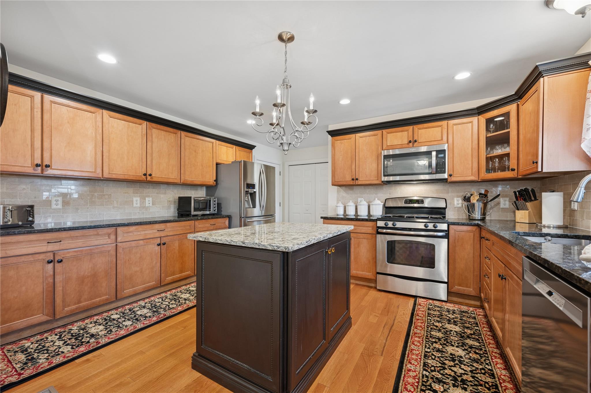 25 Fortune Cookie Lane, Hampton Bays, New York image 9