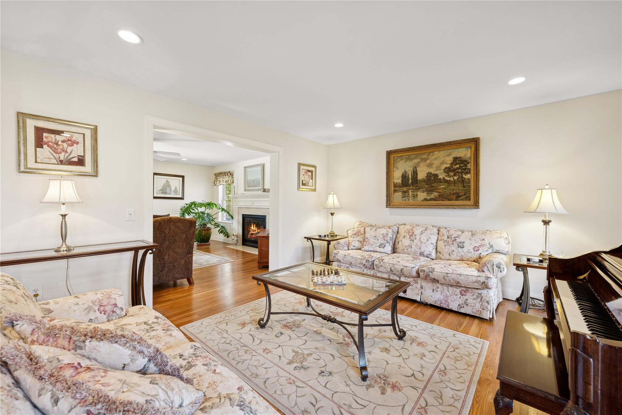 25 Fortune Cookie Lane, Hampton Bays, New York image 4