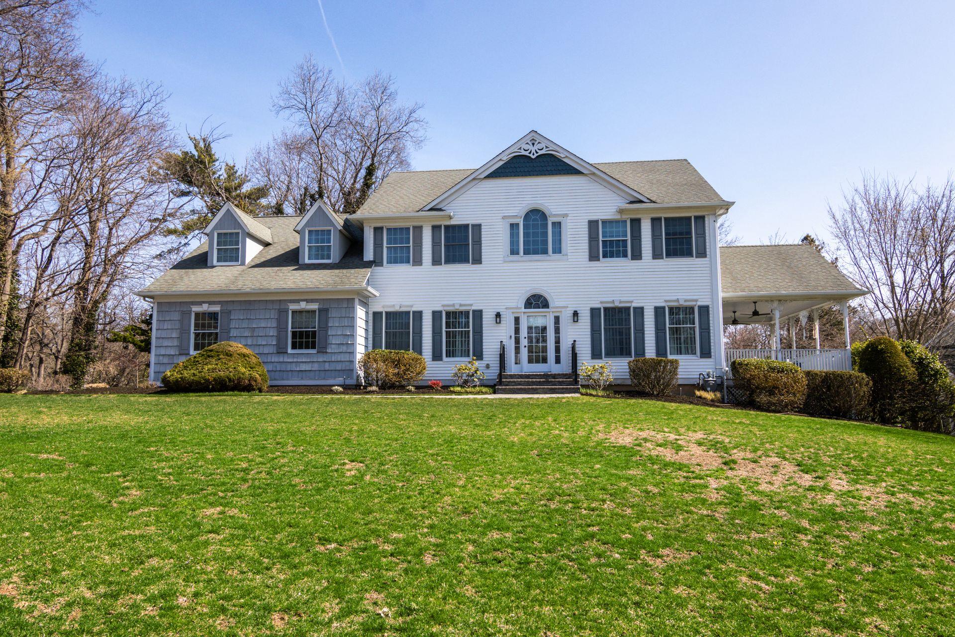 3 Heron Hill, Stony Brook, New York image 1