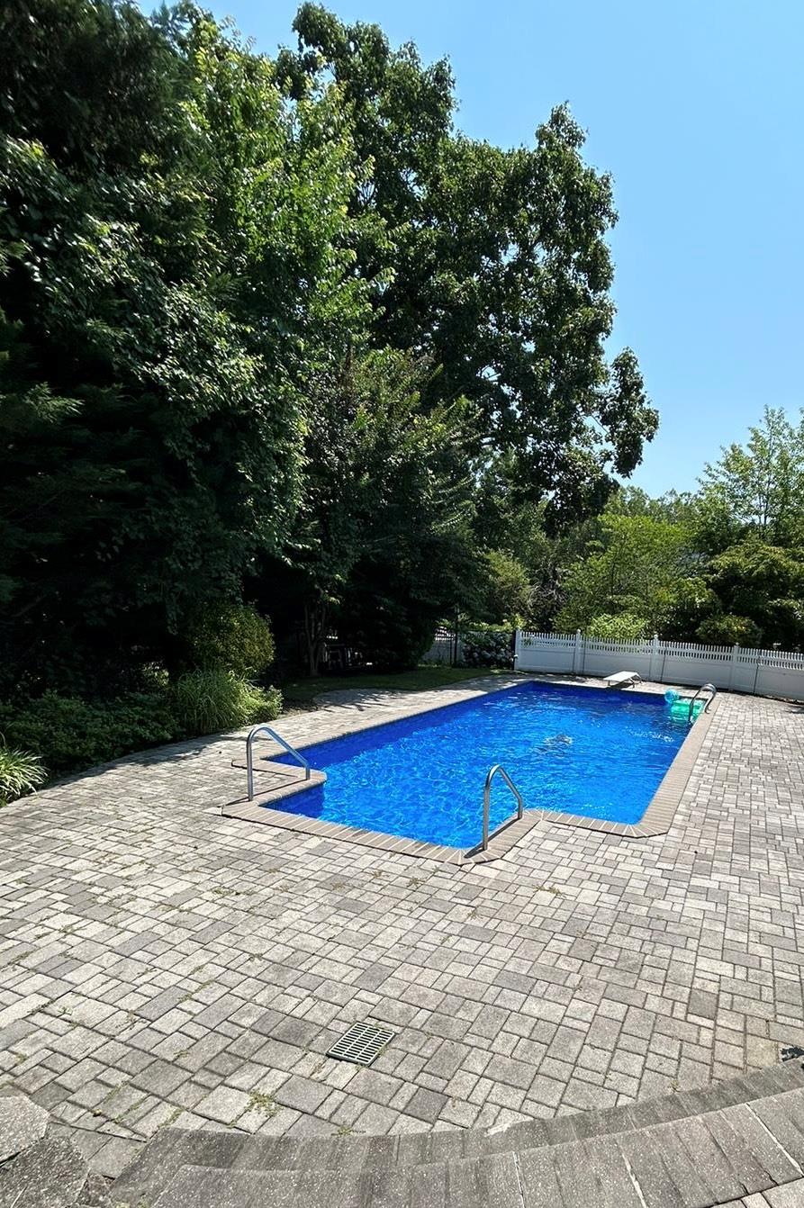3 Heron Hill, Stony Brook, New York image 24