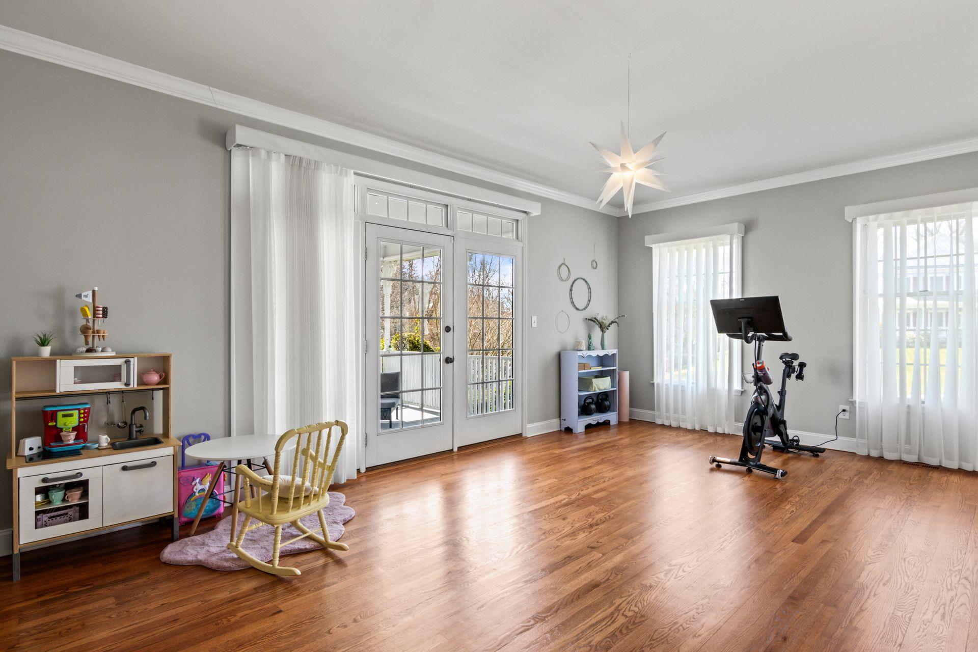 3 Heron Hill, Stony Brook, New York image 5