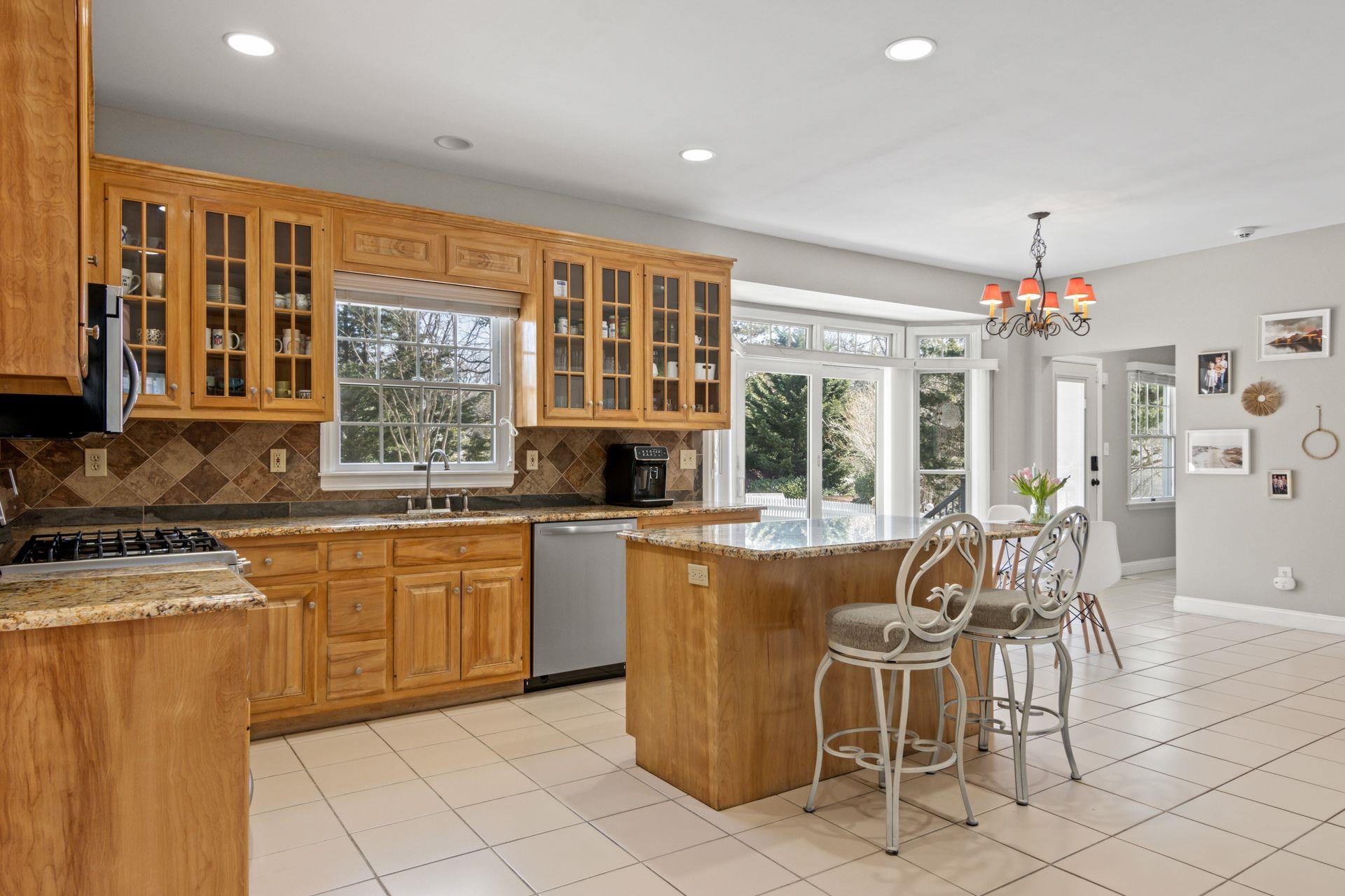 3 Heron Hill, Stony Brook, New York image 9