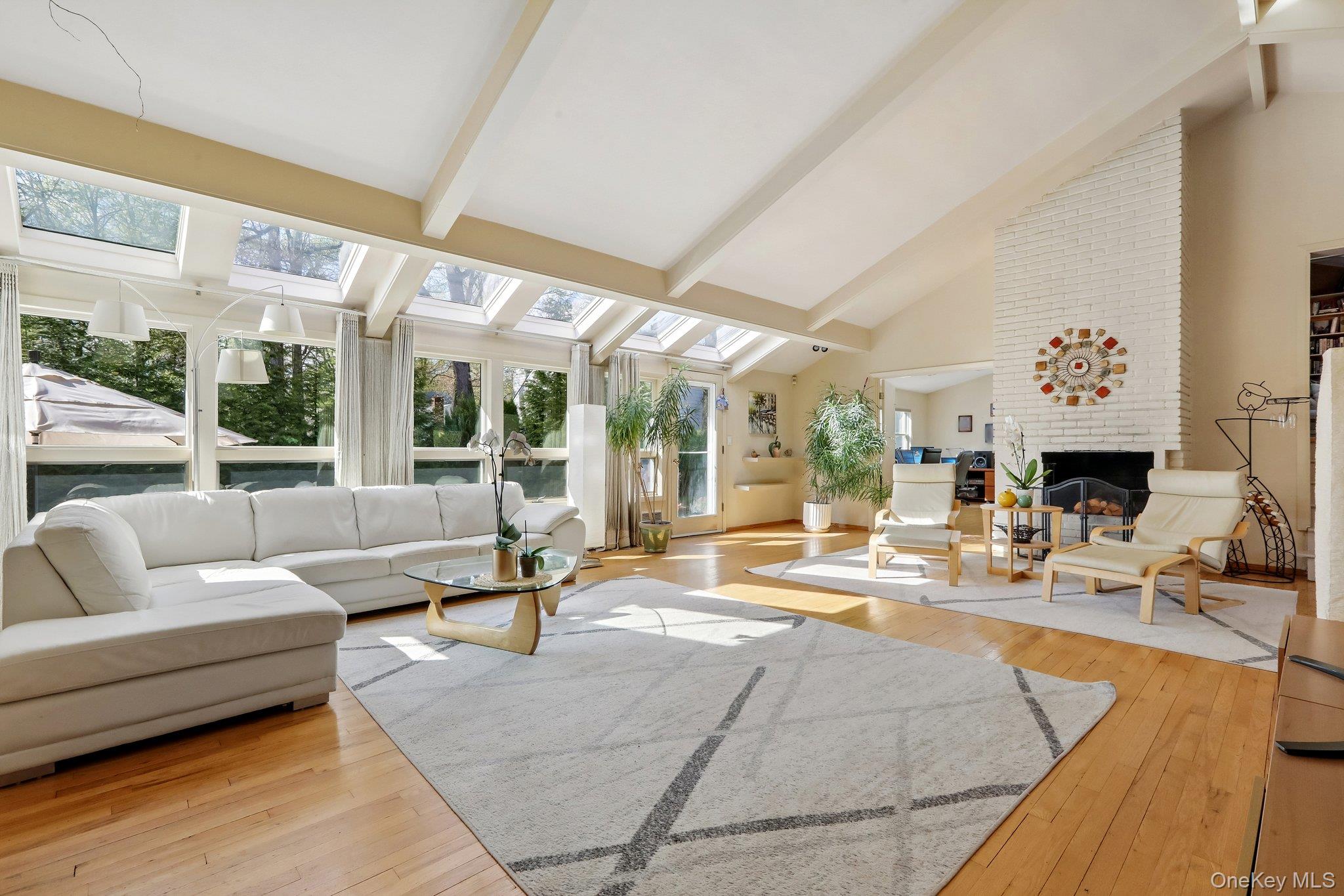 130 Wood Hollow Lane