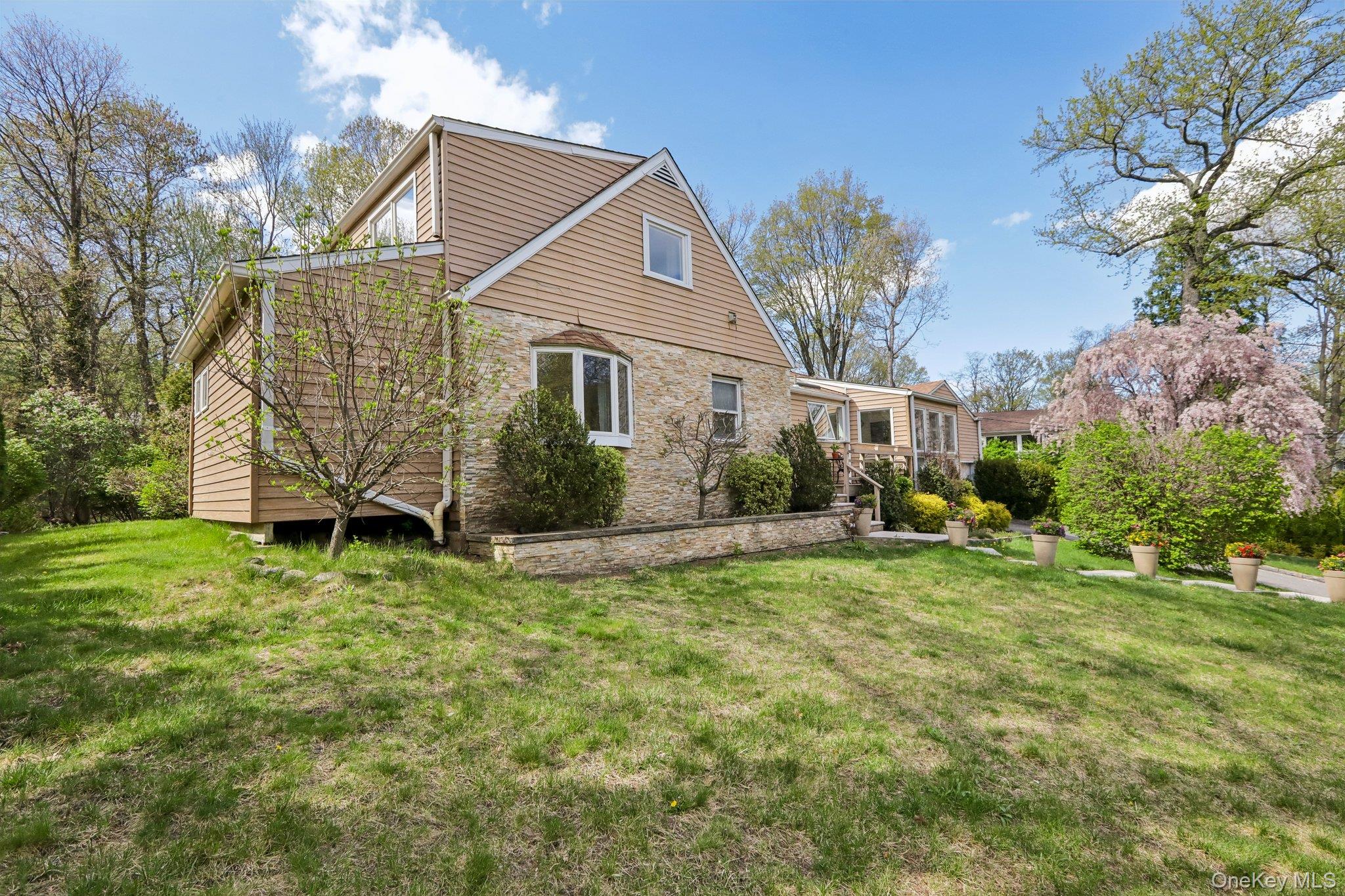 130 Wood Hollow Lane