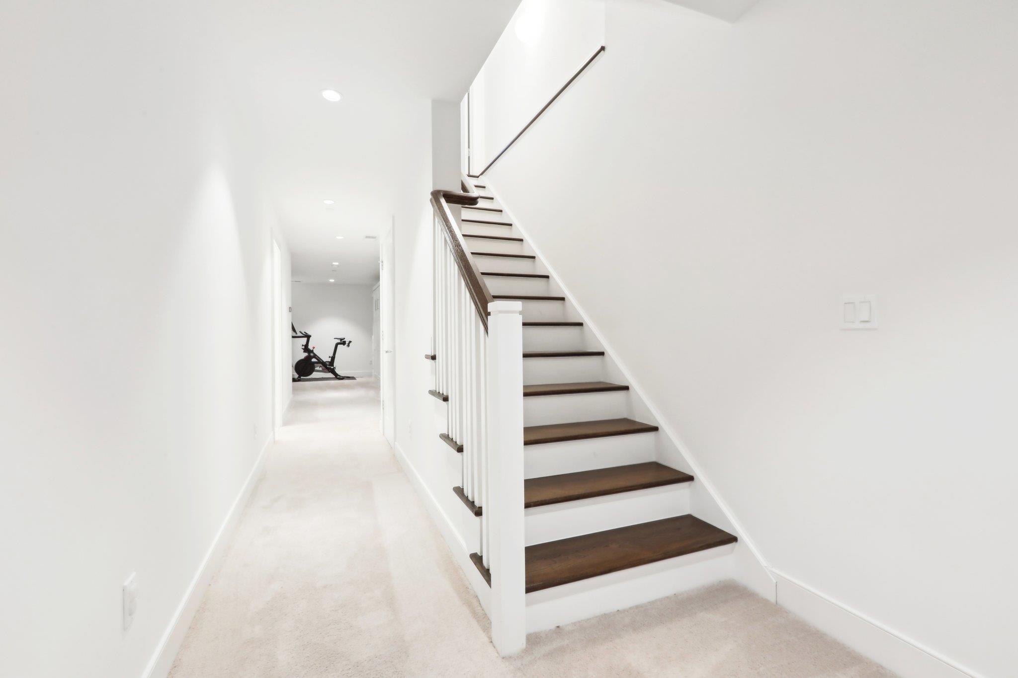 11 Lavender Lane, Rye Brook, New York image 24
