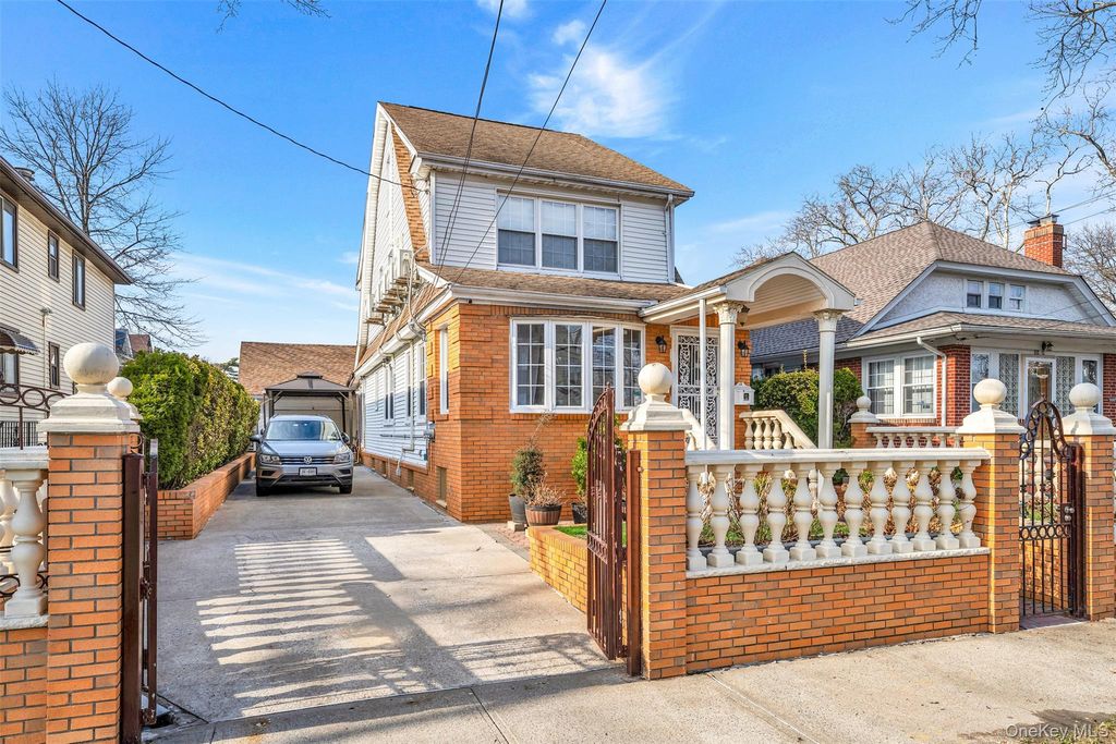 Photo of 13211 107th Avenue, South Ozone Park, NY 11419 (MLS # 979765)