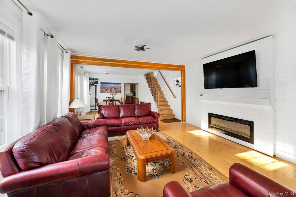 Photo of 13211 107th Avenue, South Ozone Park, NY 11419 (MLS # 979765)