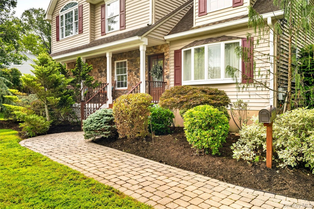 Photo of 17 Nanuet Avenue, Nanuet, NY 10954 (MLS # 1033590)