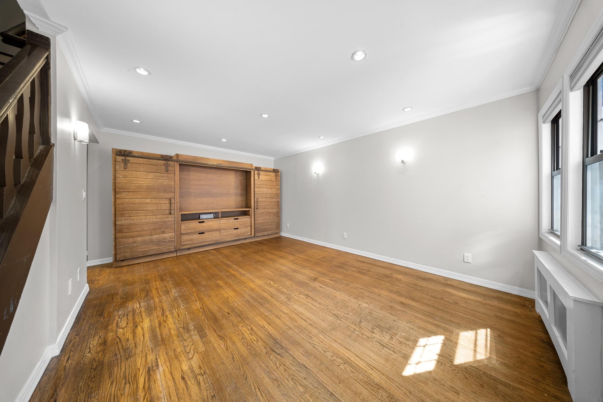 40-40 203rd Street #12B, Bayside, New York image 17