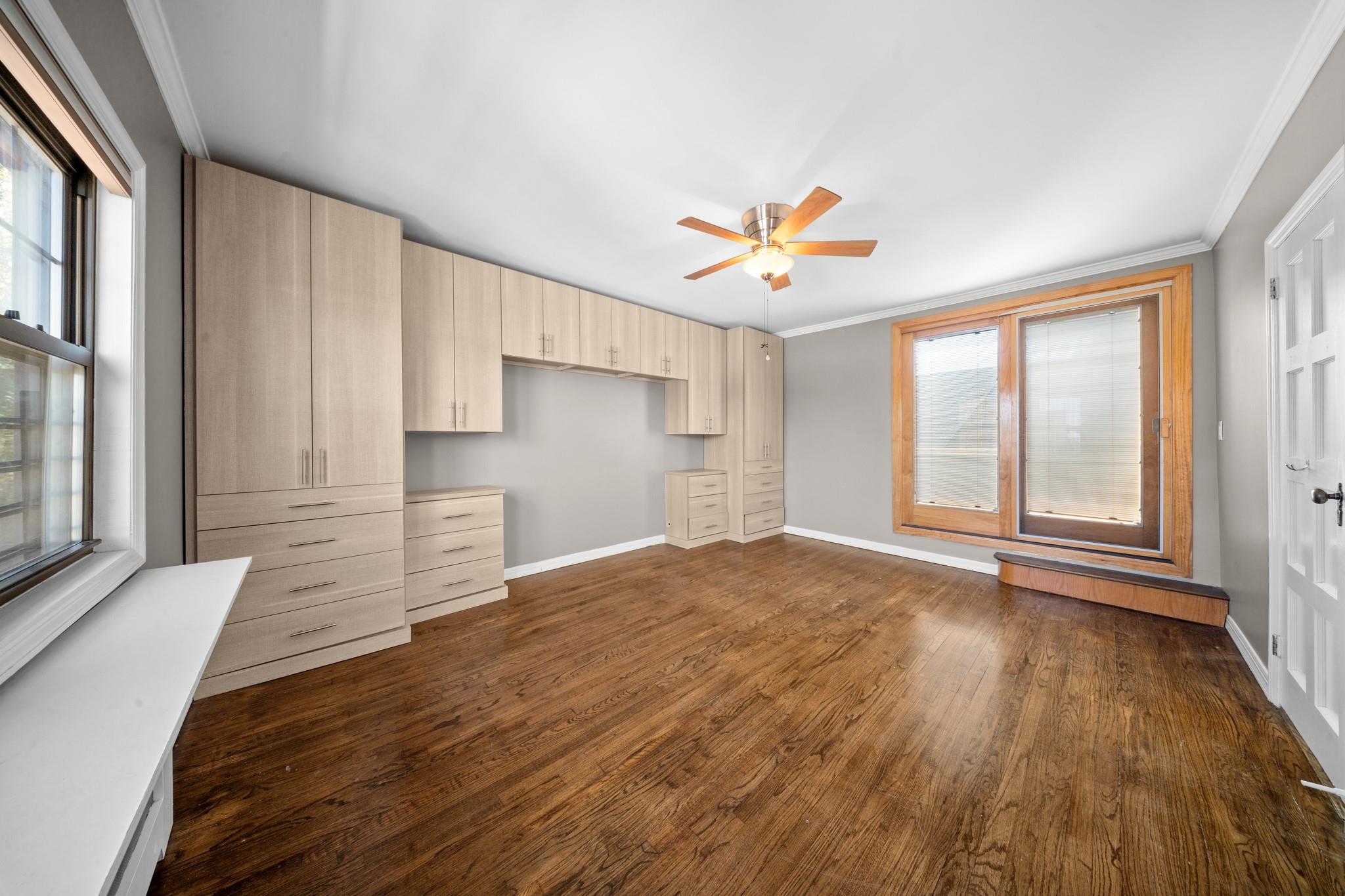 40-40 203rd Street #12B, Bayside, New York image 4