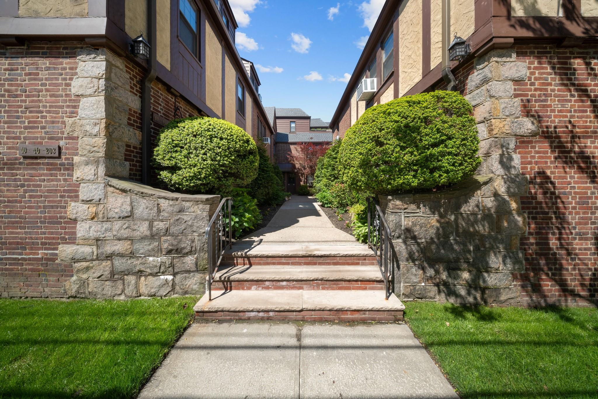 40-40 203rd Street #12B, Bayside, New York image 31