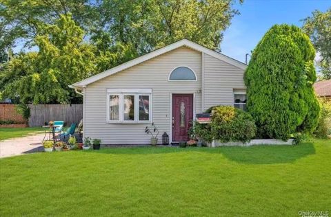 439 Newbridge Road, East Meadow, NY 11554 - MLS#: 954893