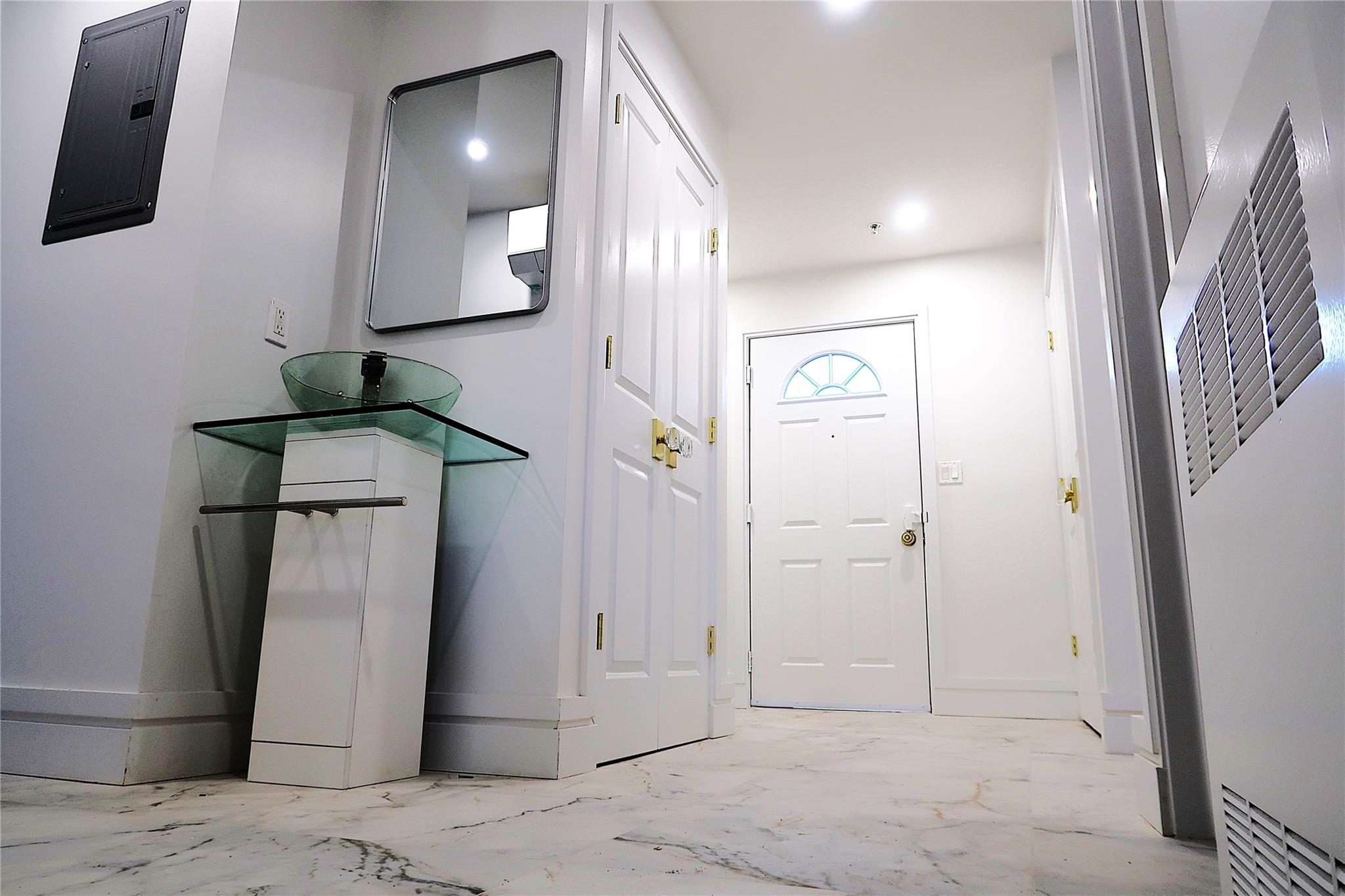 6 Horizon Court 101
