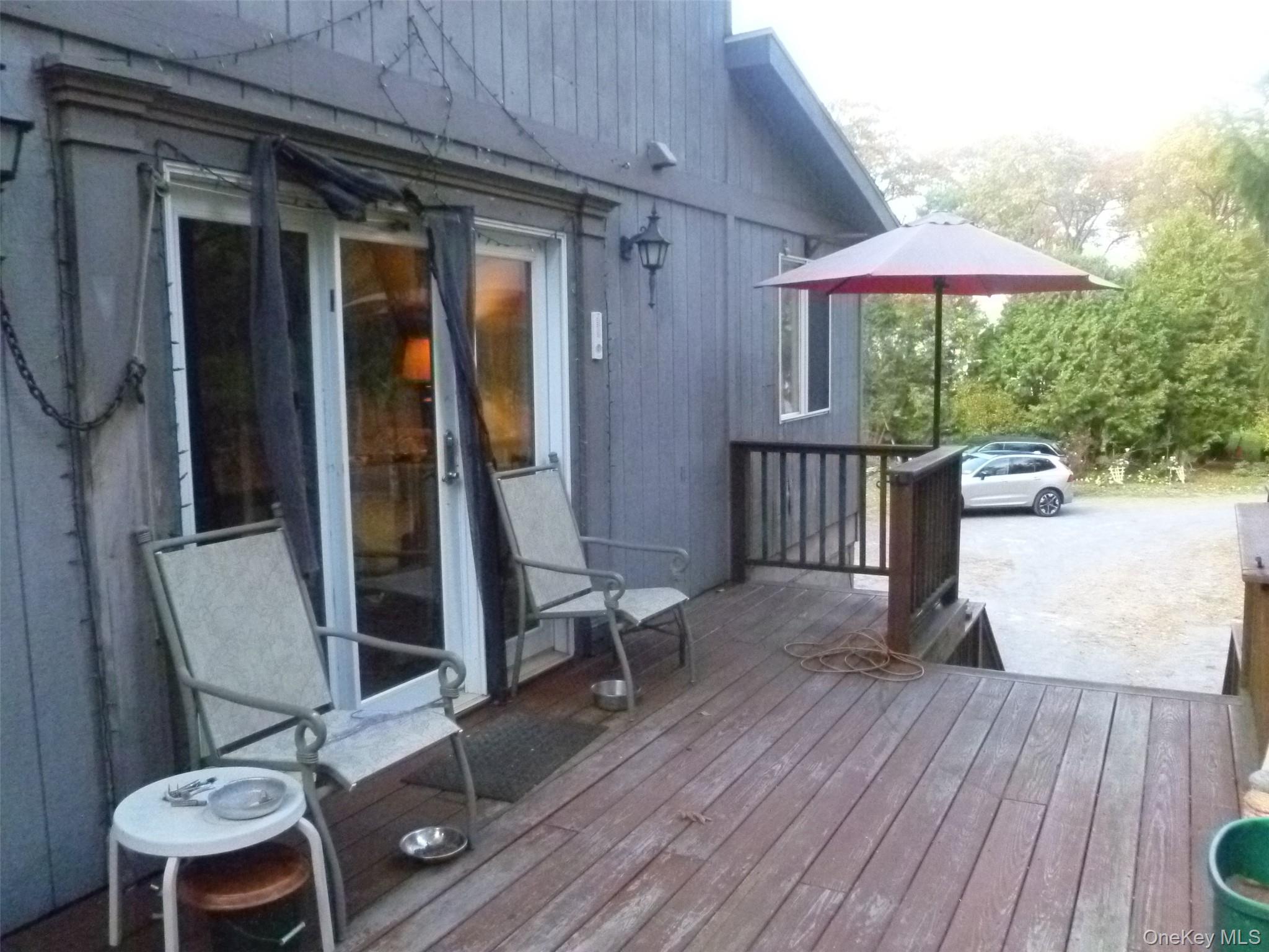 624 Huckleberry Turnpike