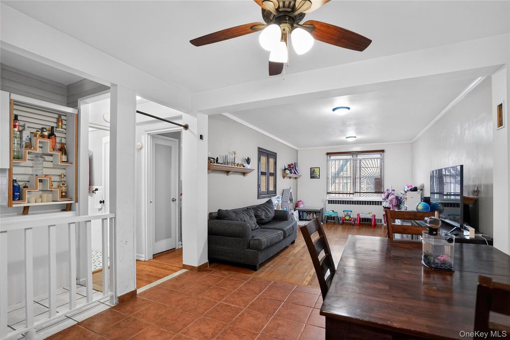 Photo of 65-70 Booth Street #6F, Rego Park, NY 11374 (MLS # 953920)