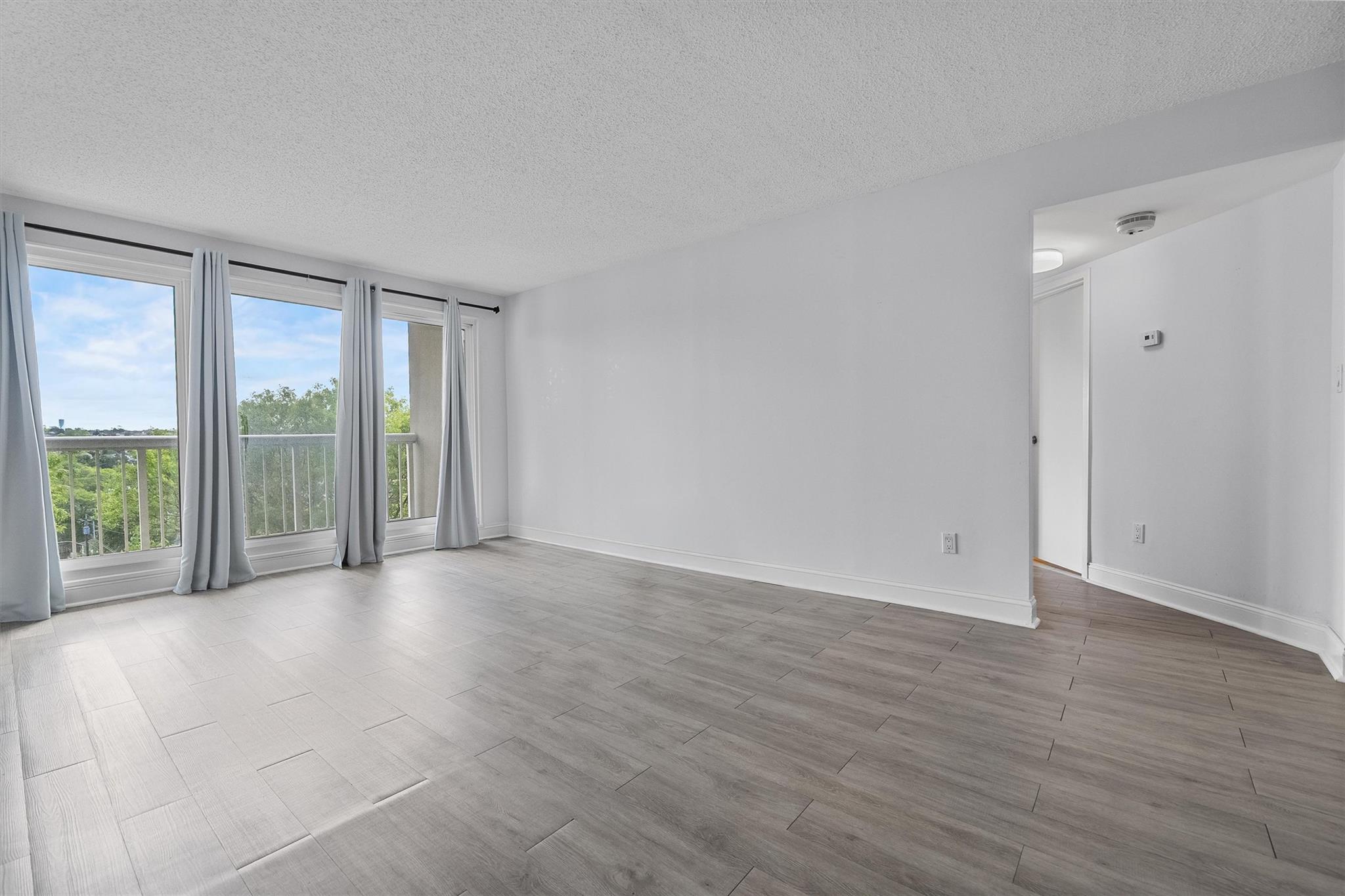 10 Stewart Place #4DE, White Plains, New York image 14