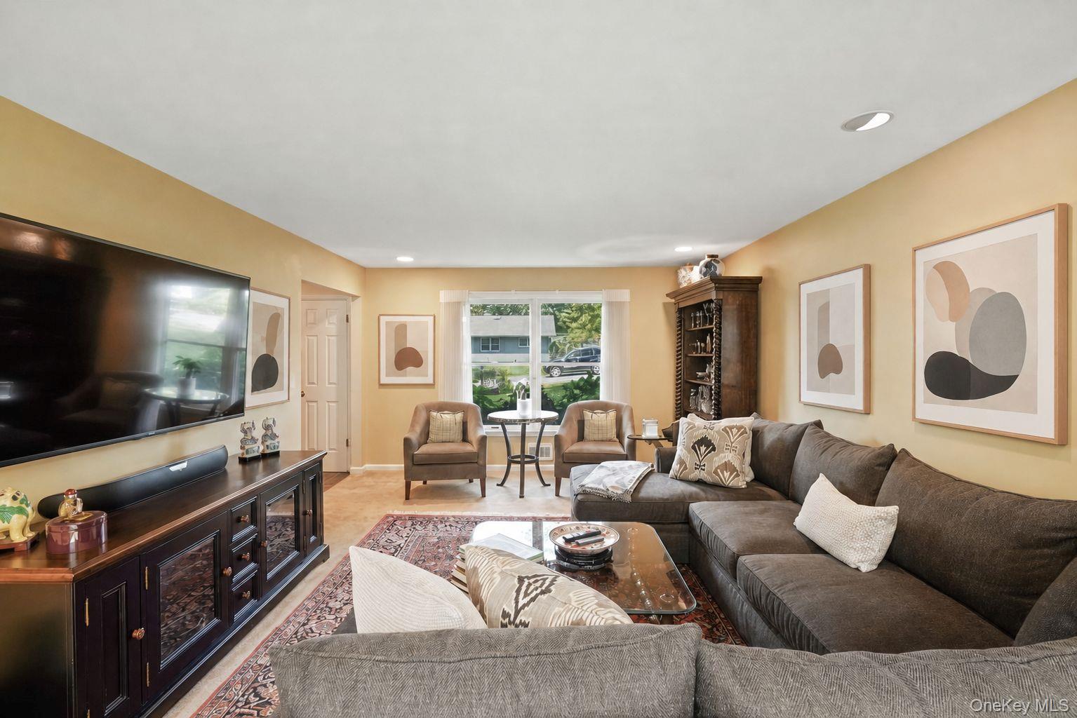 2 Magnolia Drive