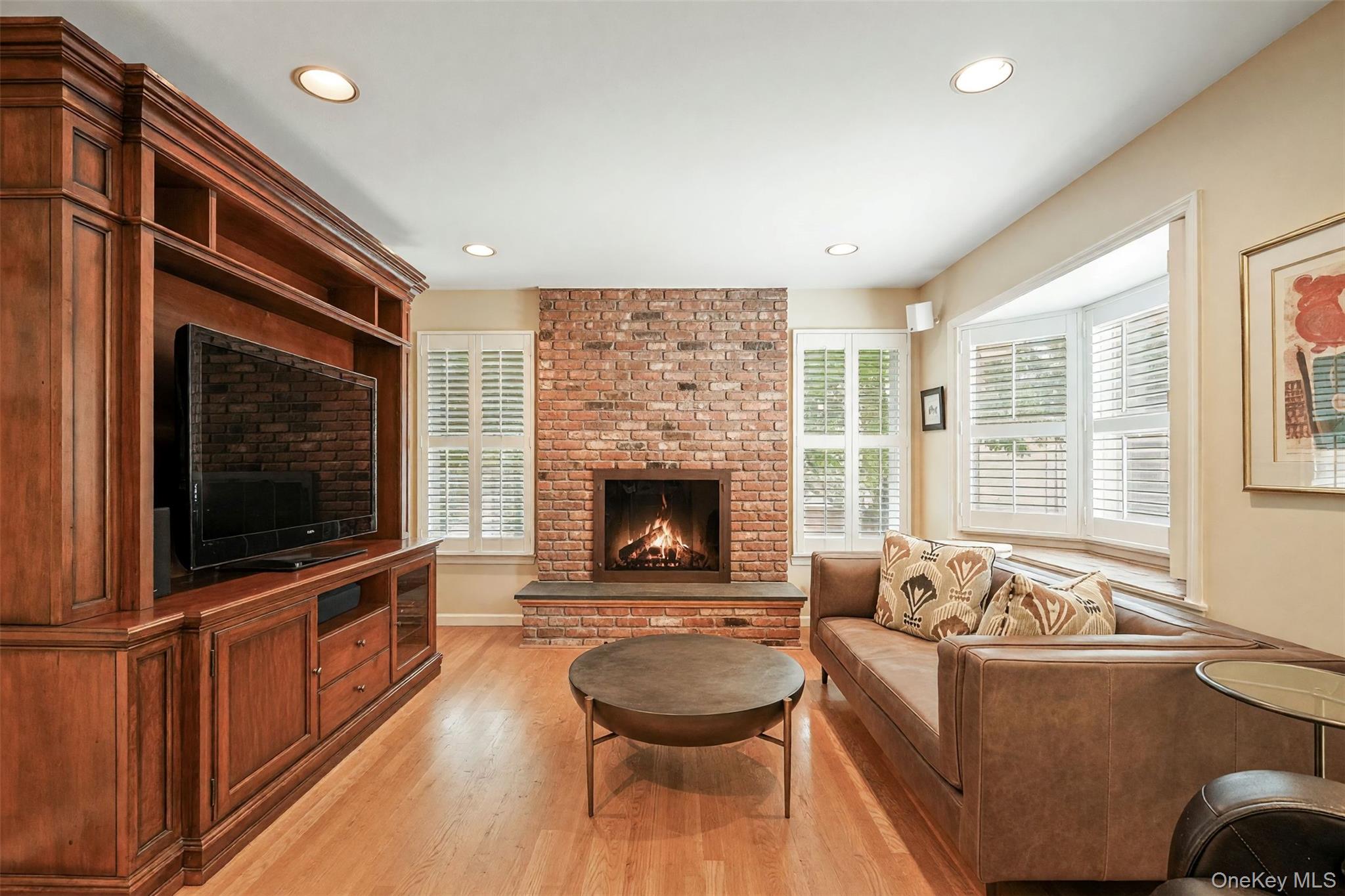 2 Magnolia Drive