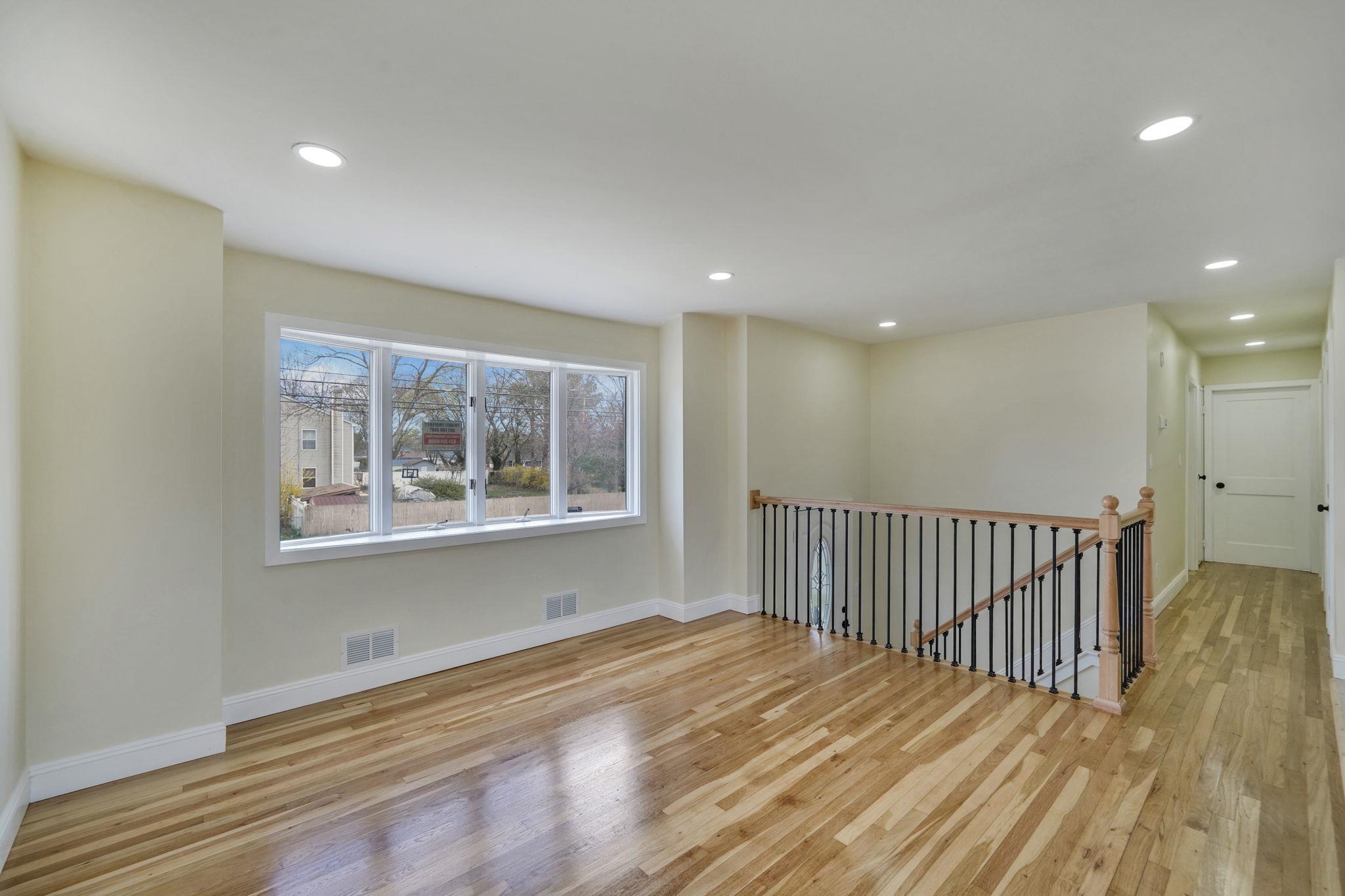 1580 Brentwood Road, Bay Shore, Florida image 2
