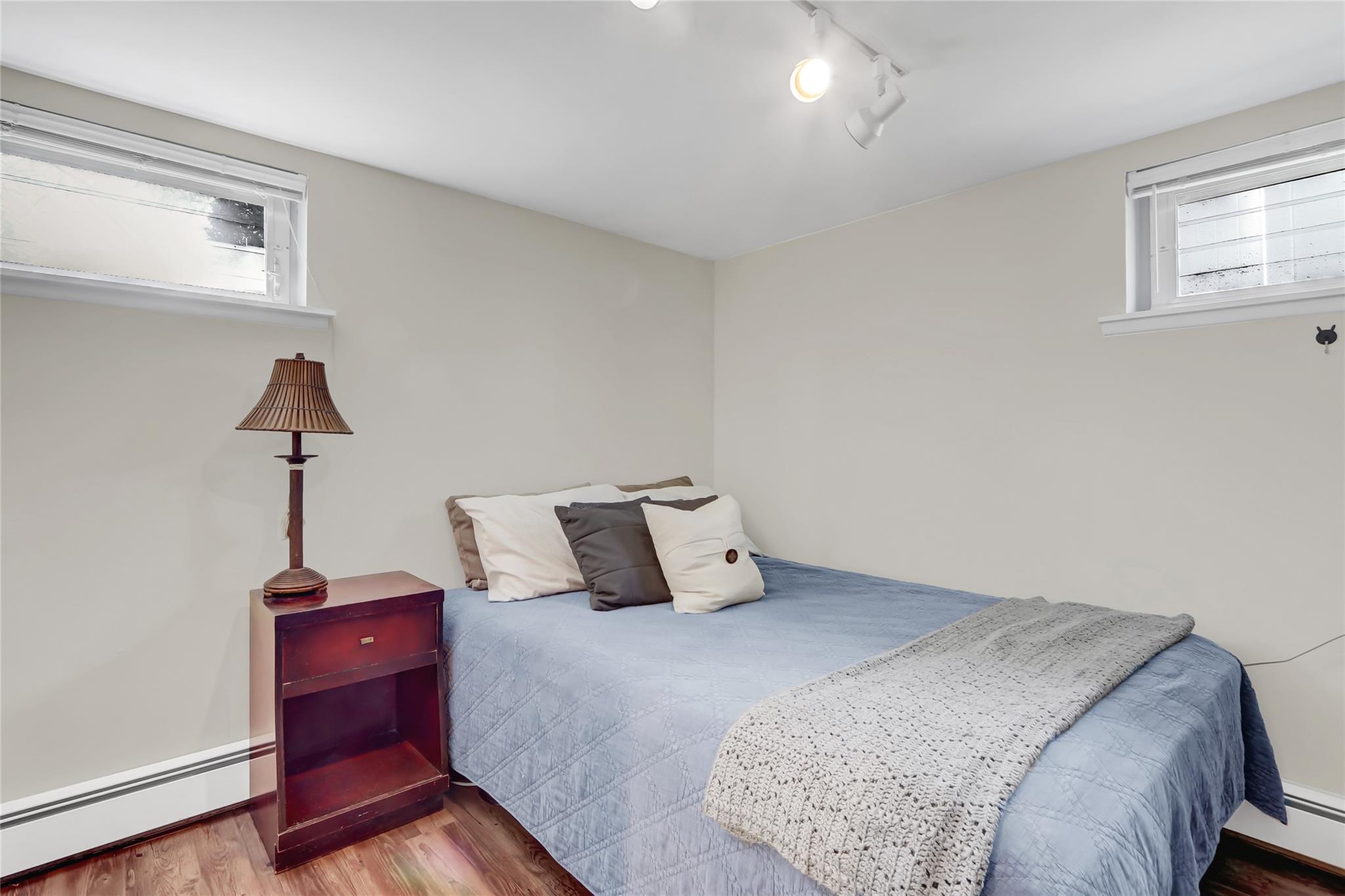 19 W Emma Street, Bethpage, New York image 25