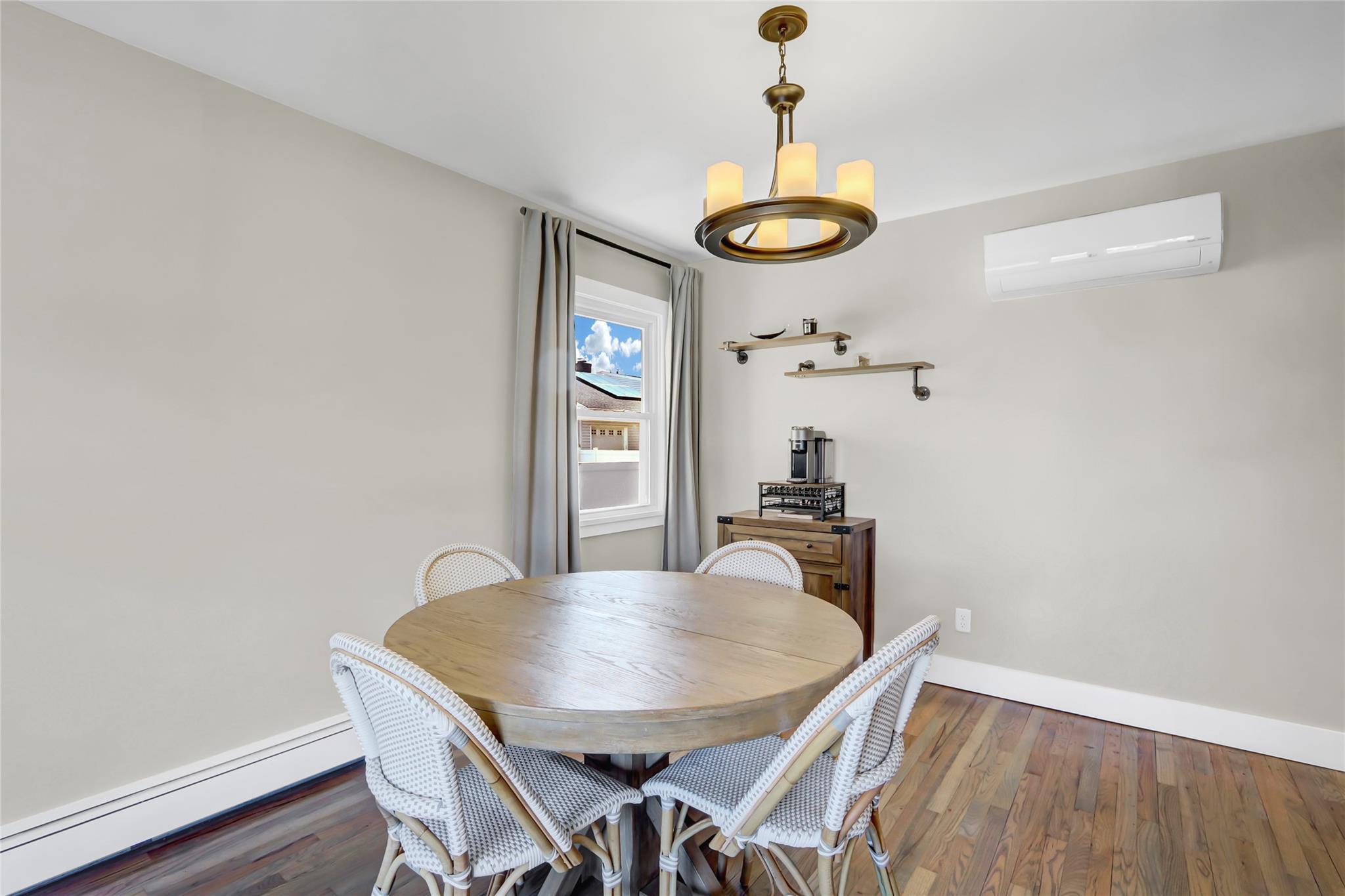 19 W Emma Street, Bethpage, New York image 11
