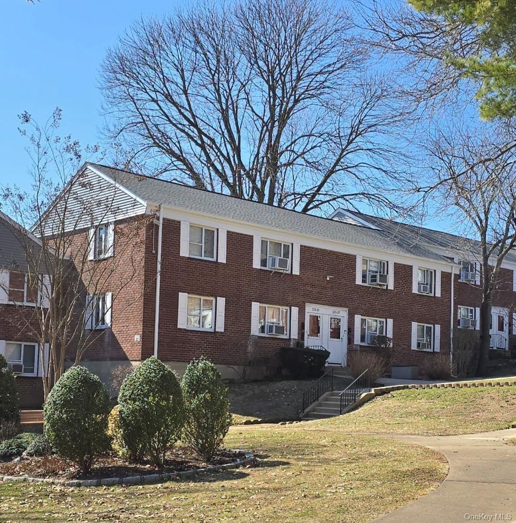 Photo of 22305 Manor Road #226, Queens Village, NY 11427 (MLS # 970136)