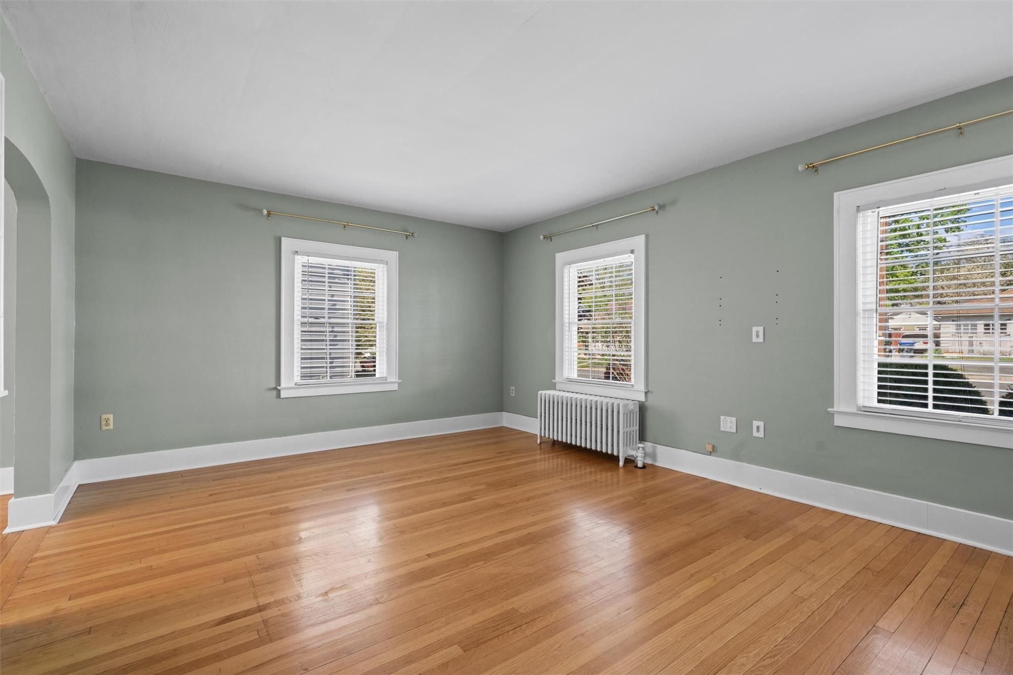4 W Jackson Avenue, Middletown, New York image 5