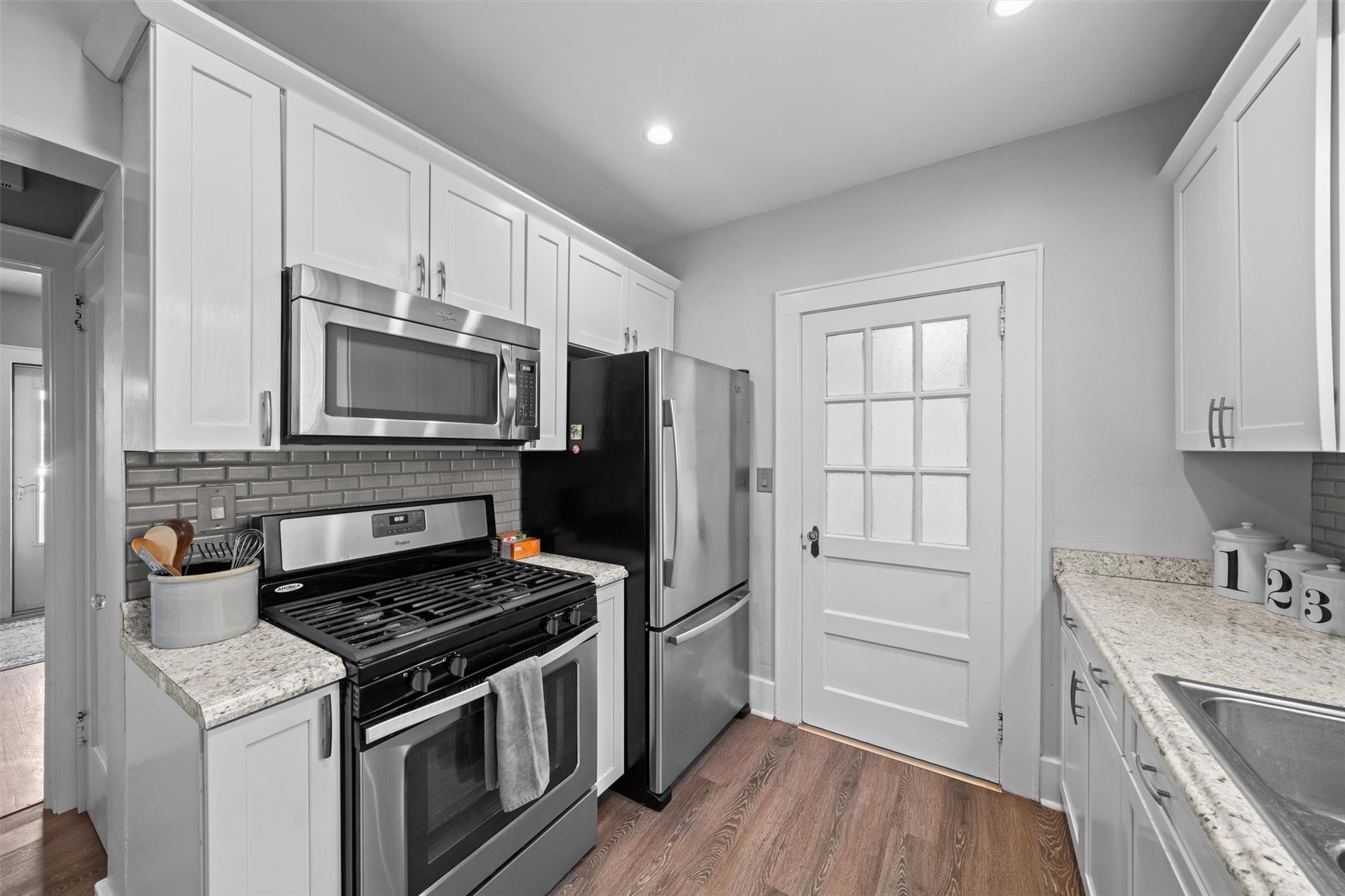4 W Jackson Avenue, Middletown, New York image 13