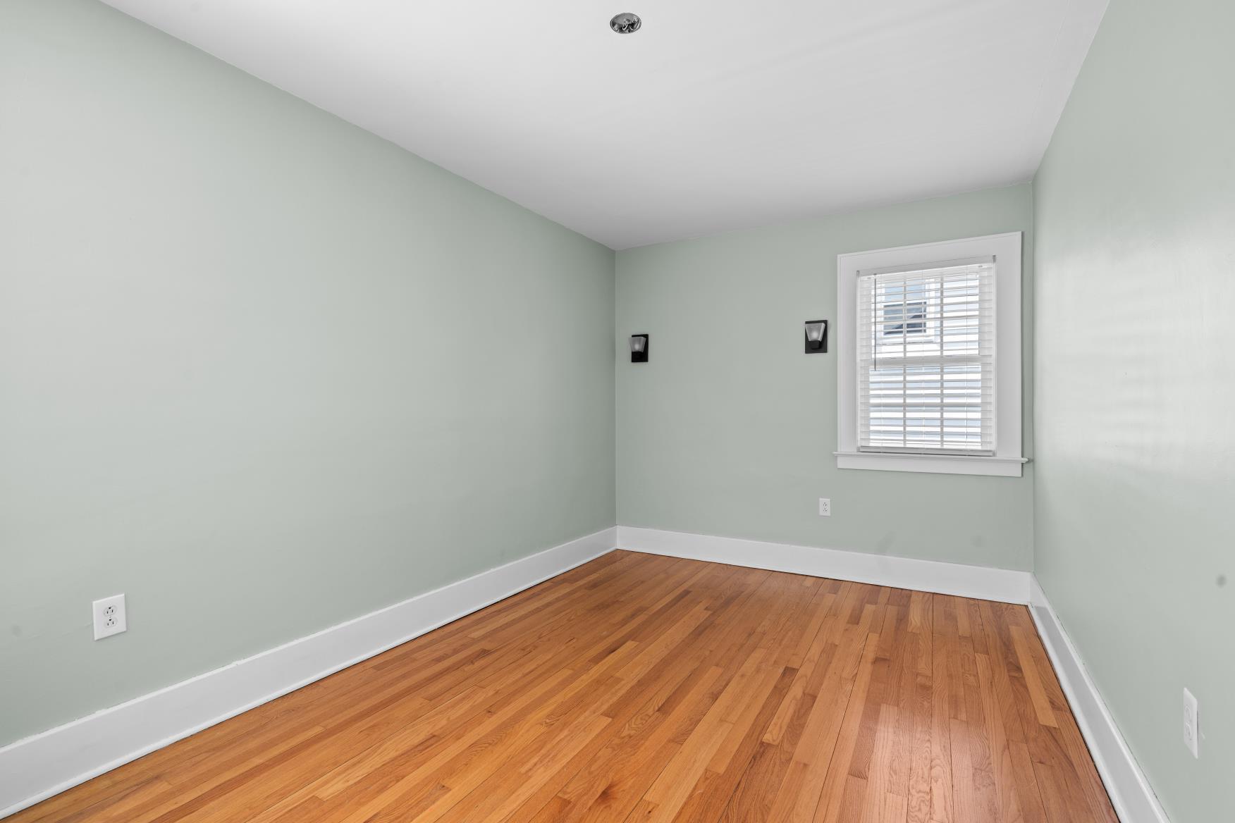4 W Jackson Avenue, Middletown, New York image 22