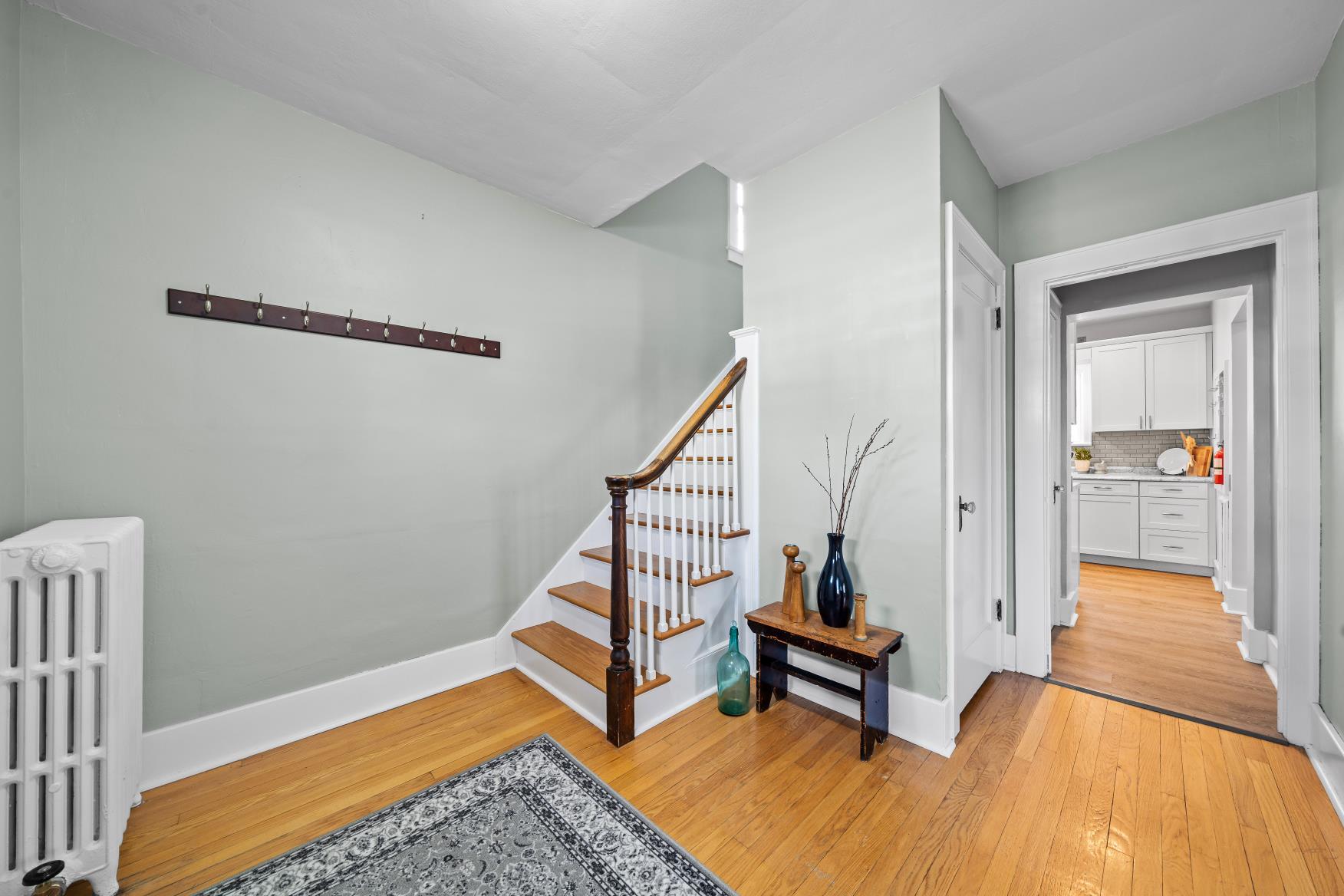 4 W Jackson Avenue, Middletown, New York image 2