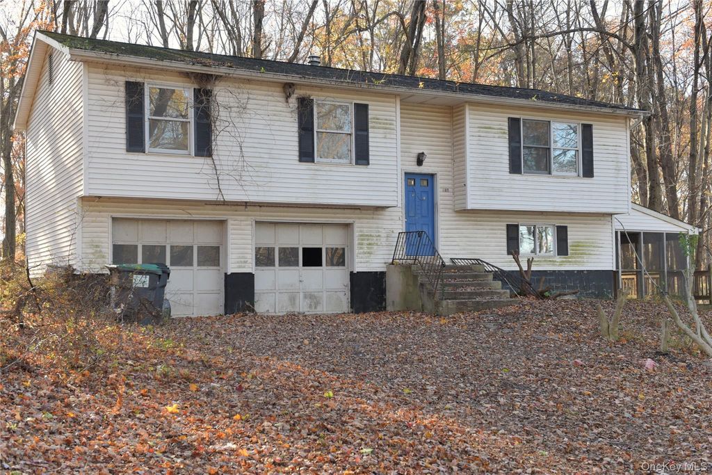Photo of 610 Mount Airy Road, New Windsor, NY 12553 (MLS # 987038)