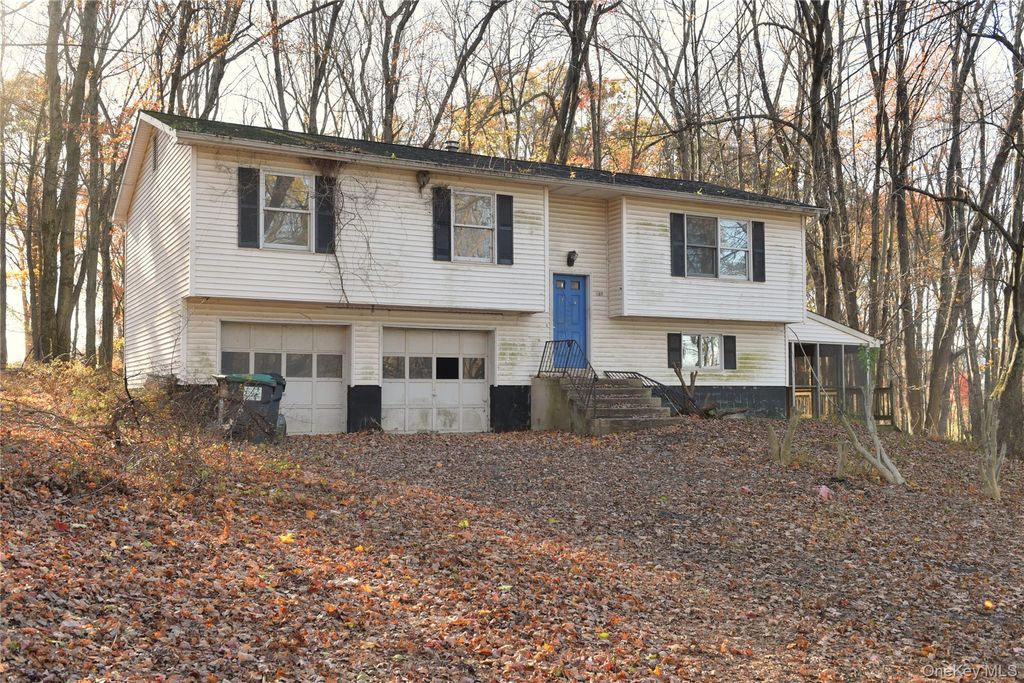 Photo of 610 Mount Airy Road, New Windsor, NY 12553 (MLS # 987038)
