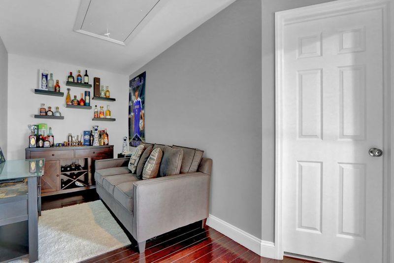 11 Mallard Avenue, Selden, New York image 12
