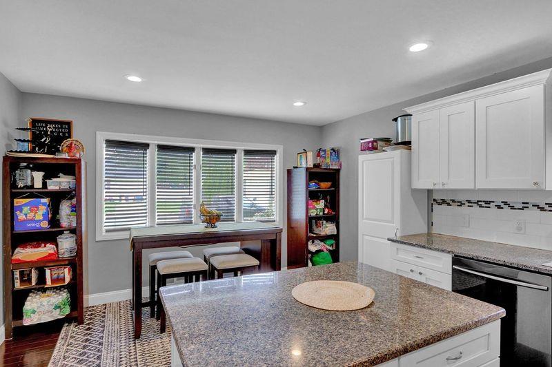 11 Mallard Avenue, Selden, New York image 20