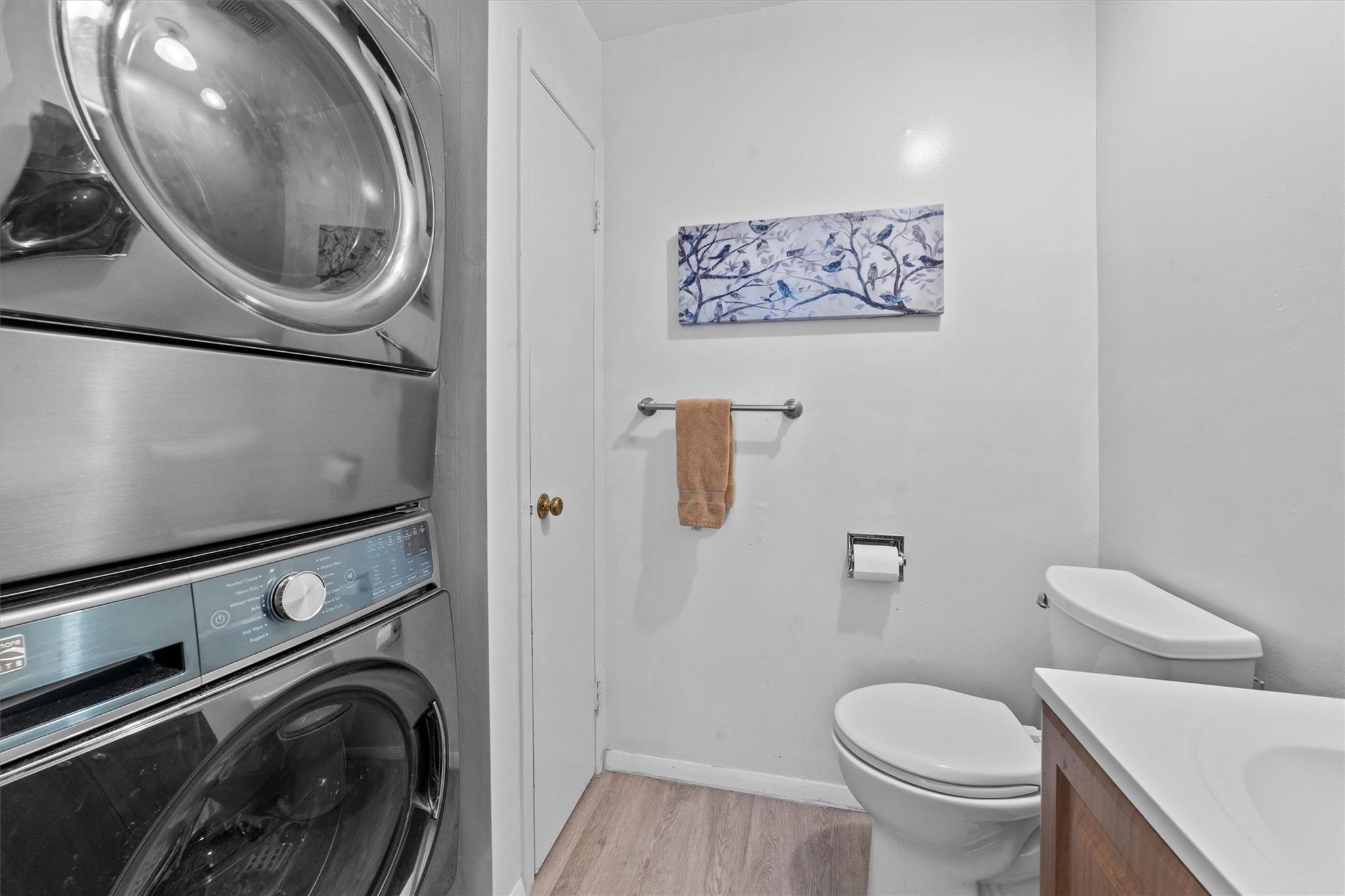 4 Granada Crescent #16, White Plains, New York image 14