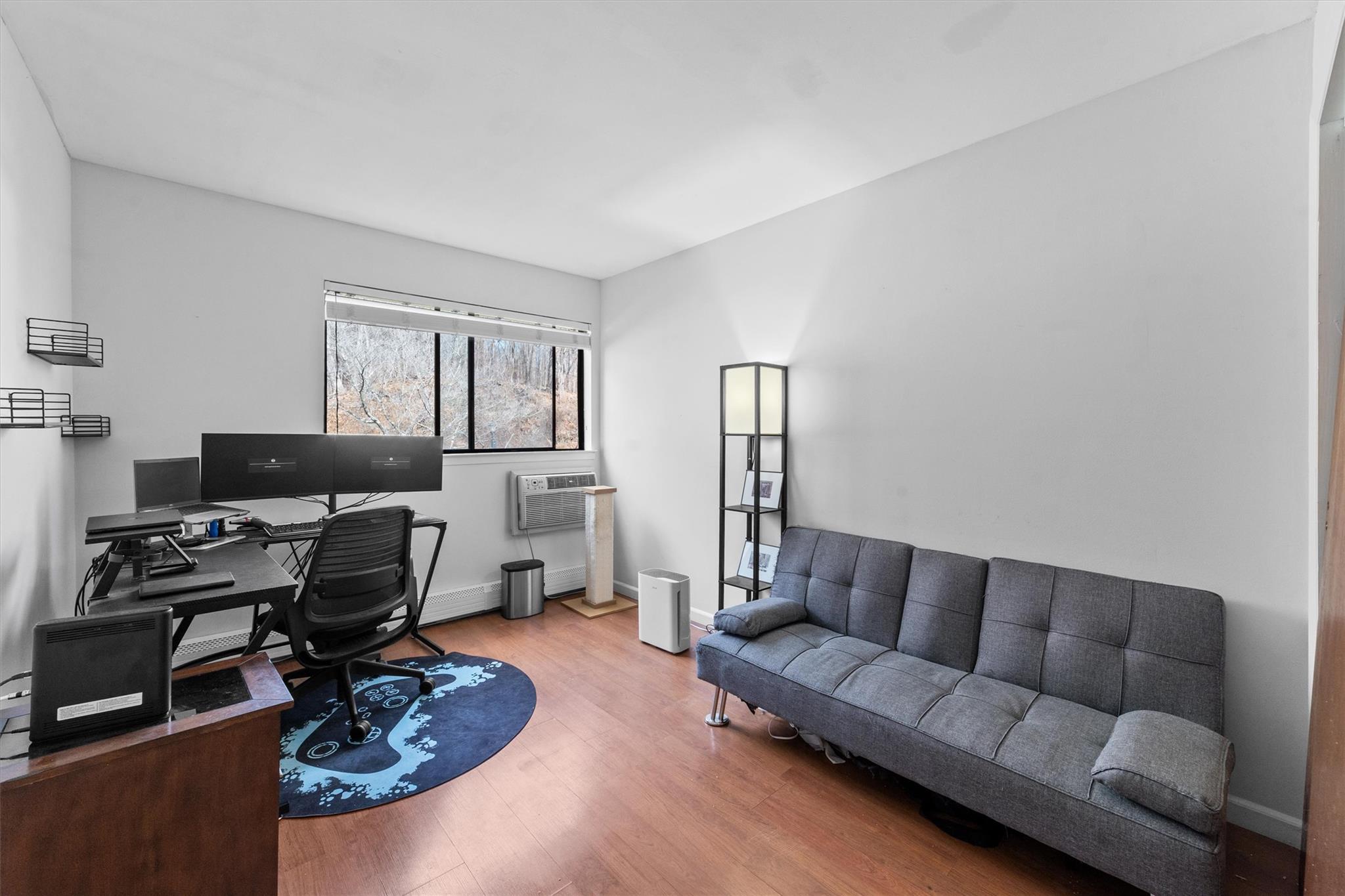 4 Granada Crescent #16, White Plains, New York image 15