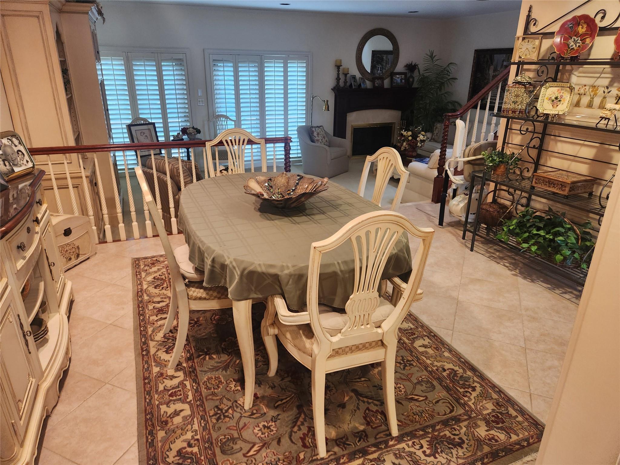 166 Southgate Circle, Massapequa Park, New York image 11