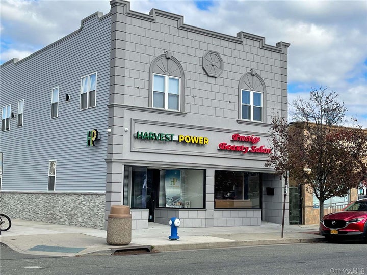 Photo 1 of 9 — 905 W Beech Street, Long Beach, NY 11561