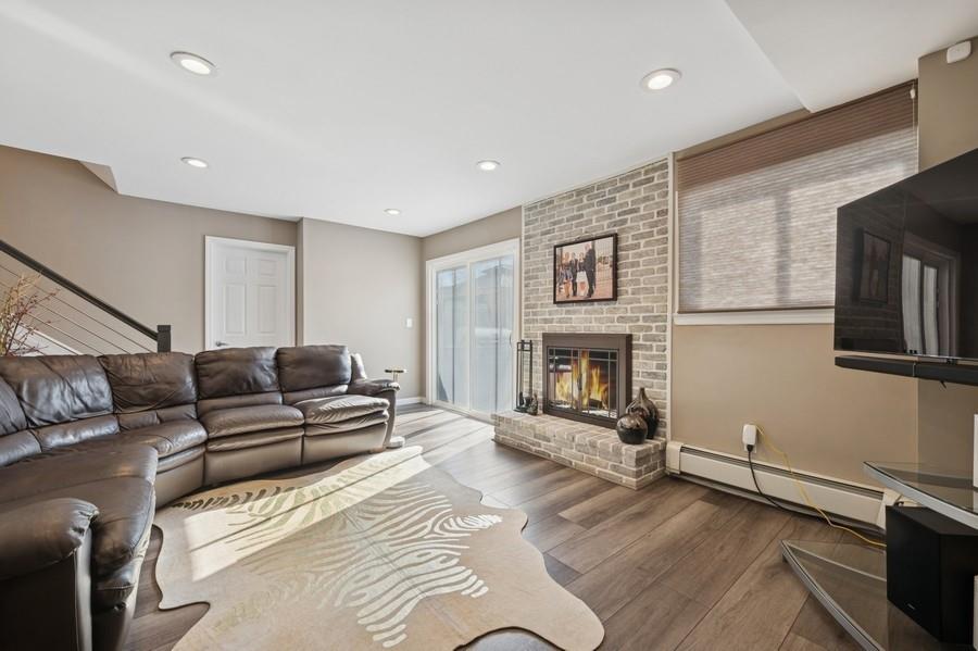 3032 Hewlett Avenue, Merrick, New York image 16
