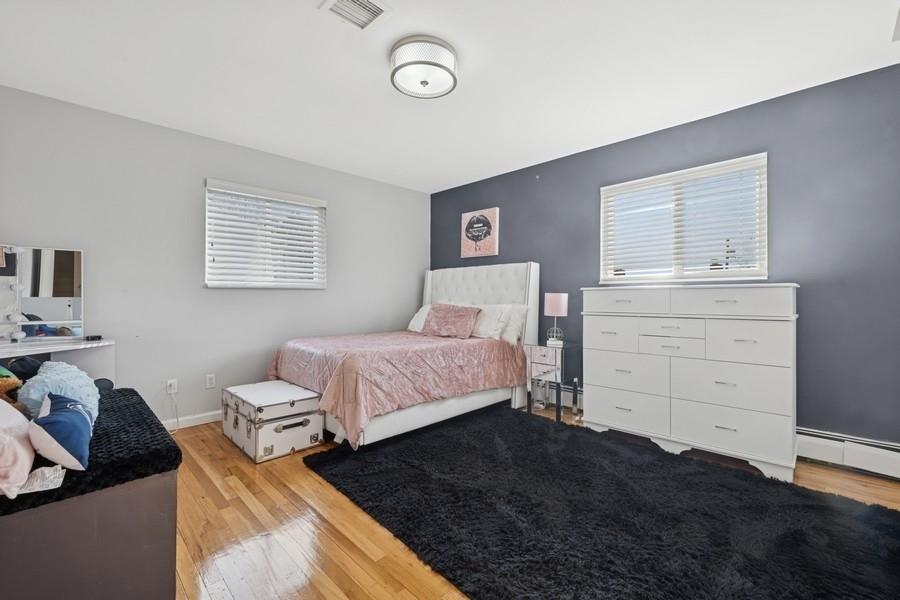 3032 Hewlett Avenue, Merrick, New York image 19