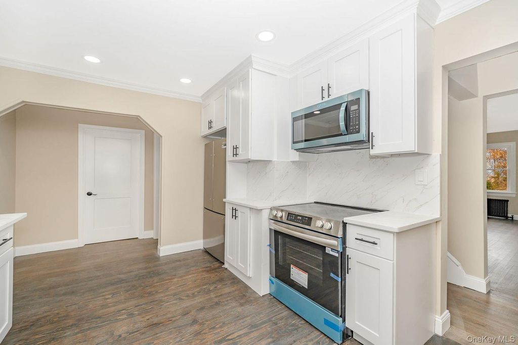 Photo of 123 4th Avenue, Huntington, NY 11746 (MLS # 938820)