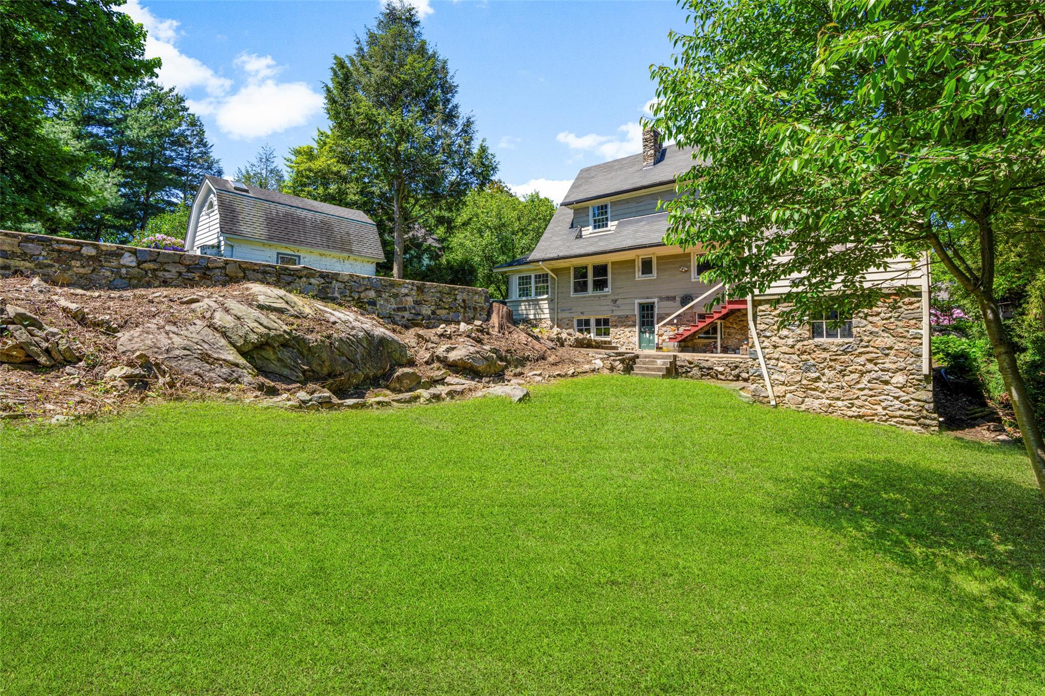 9 Summit Avenue, Larchmont, New York image 4