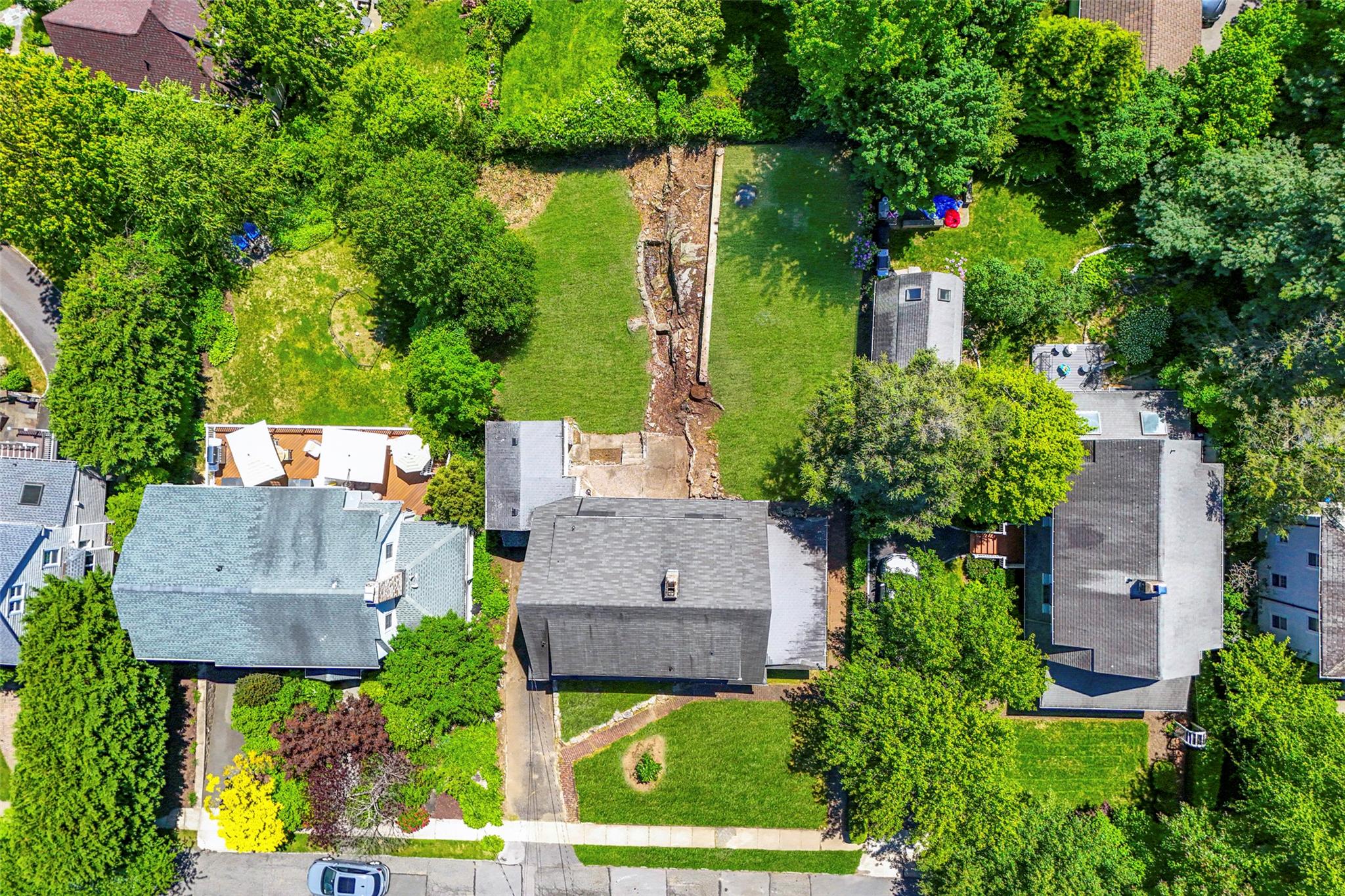 9 Summit Avenue, Larchmont, New York image 8