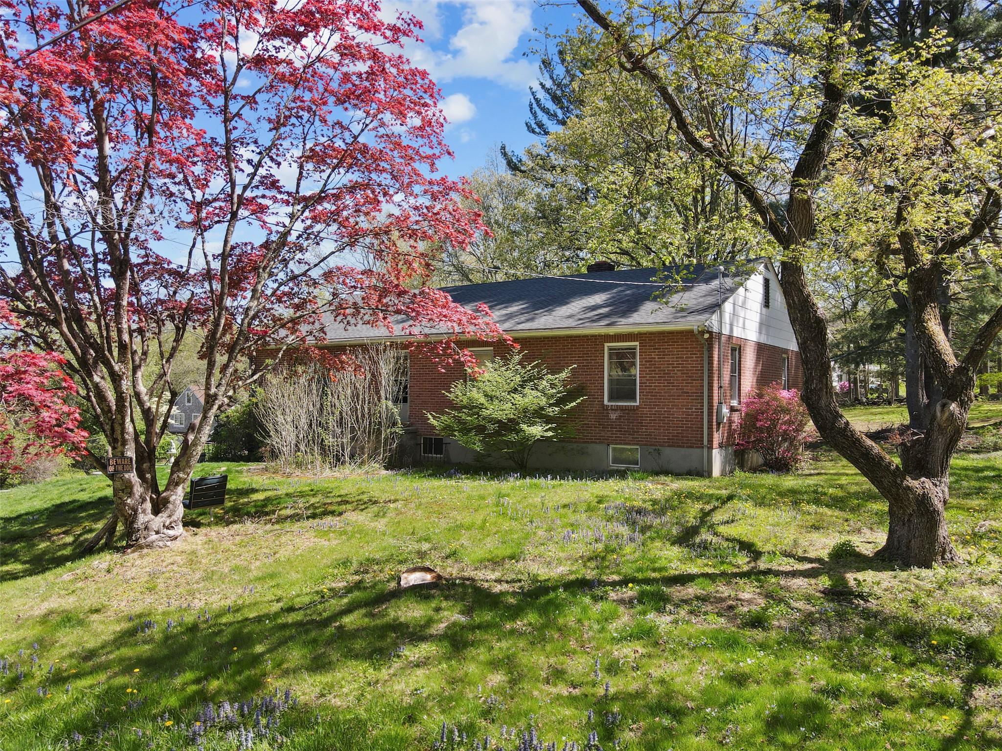 11 South Lane, Katonah, New York image 6