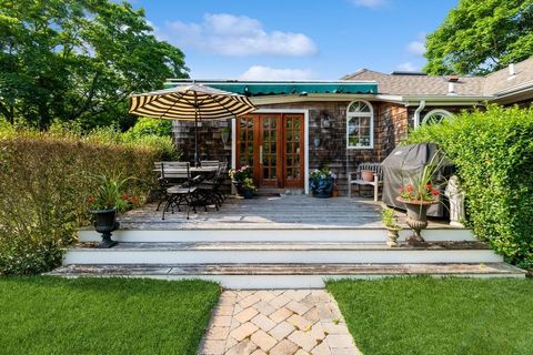 56 Lamb Avenue Quogue NY 11959